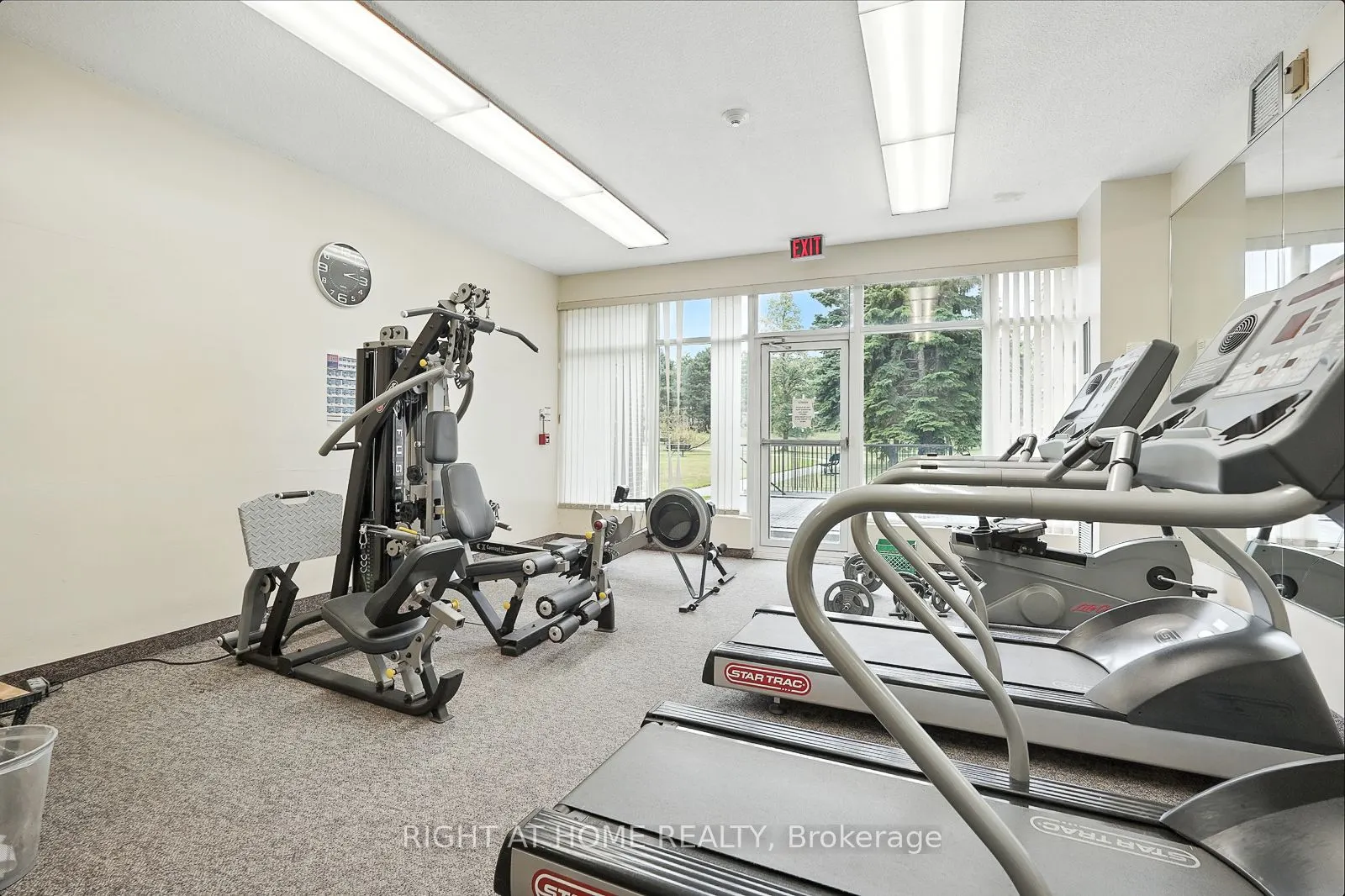 45 Silver Springs Boulevard, #902