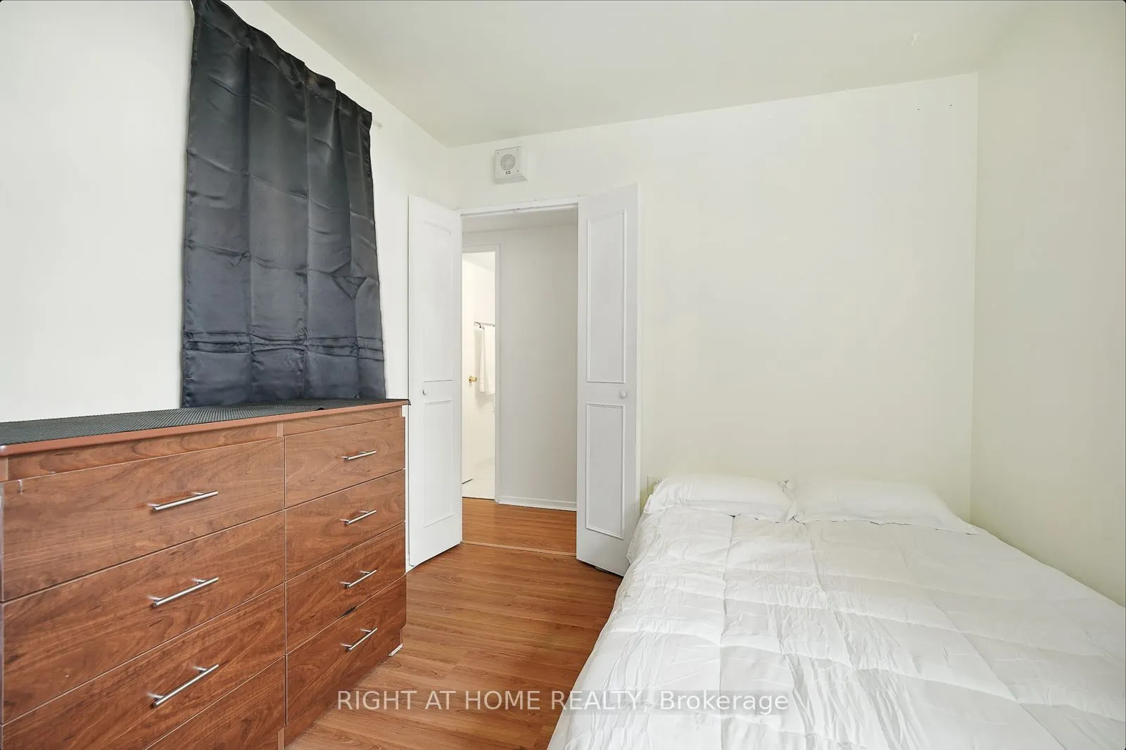 45 Silver Springs Boulevard, #902