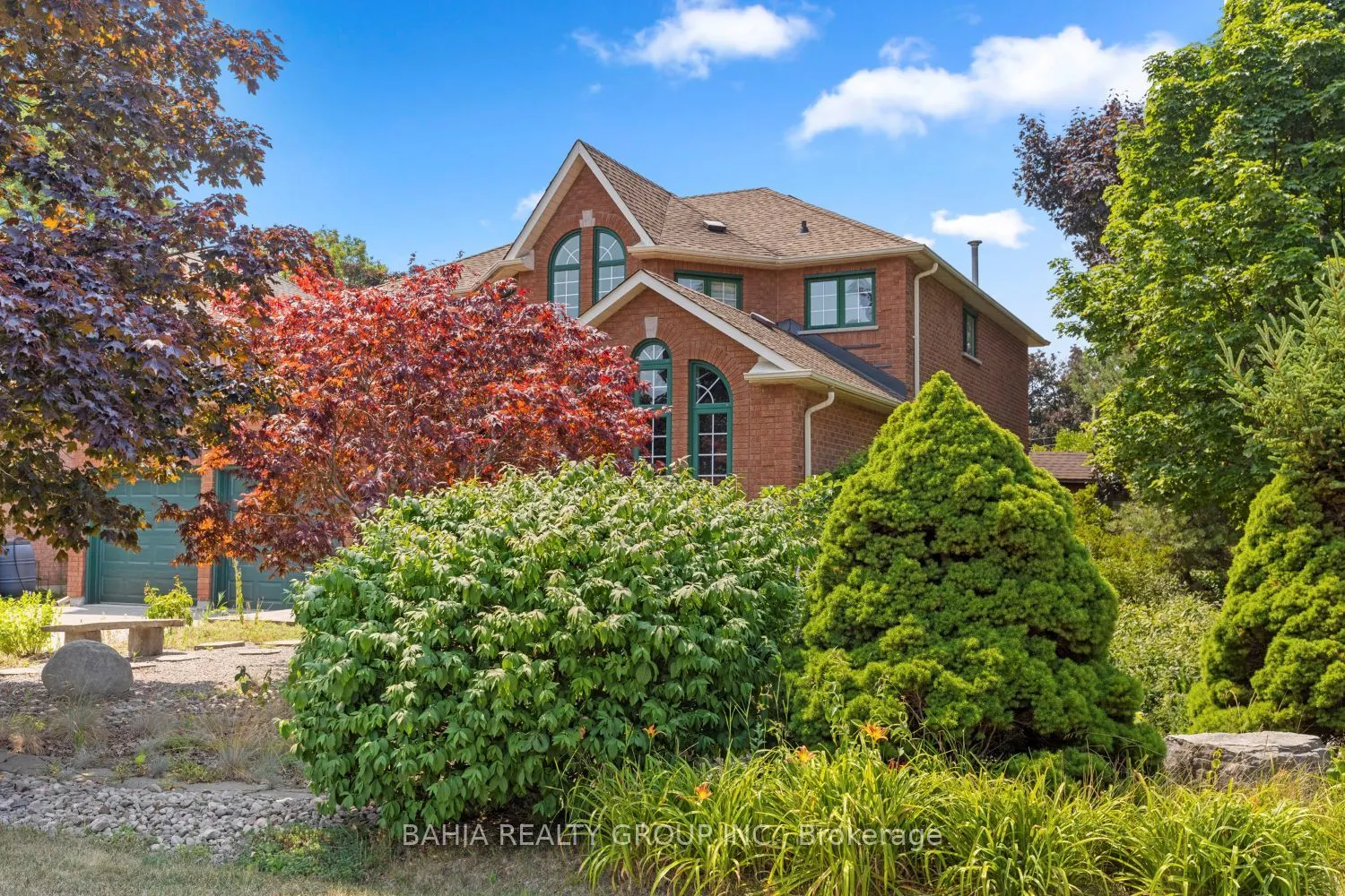 2 Tanis Crescent