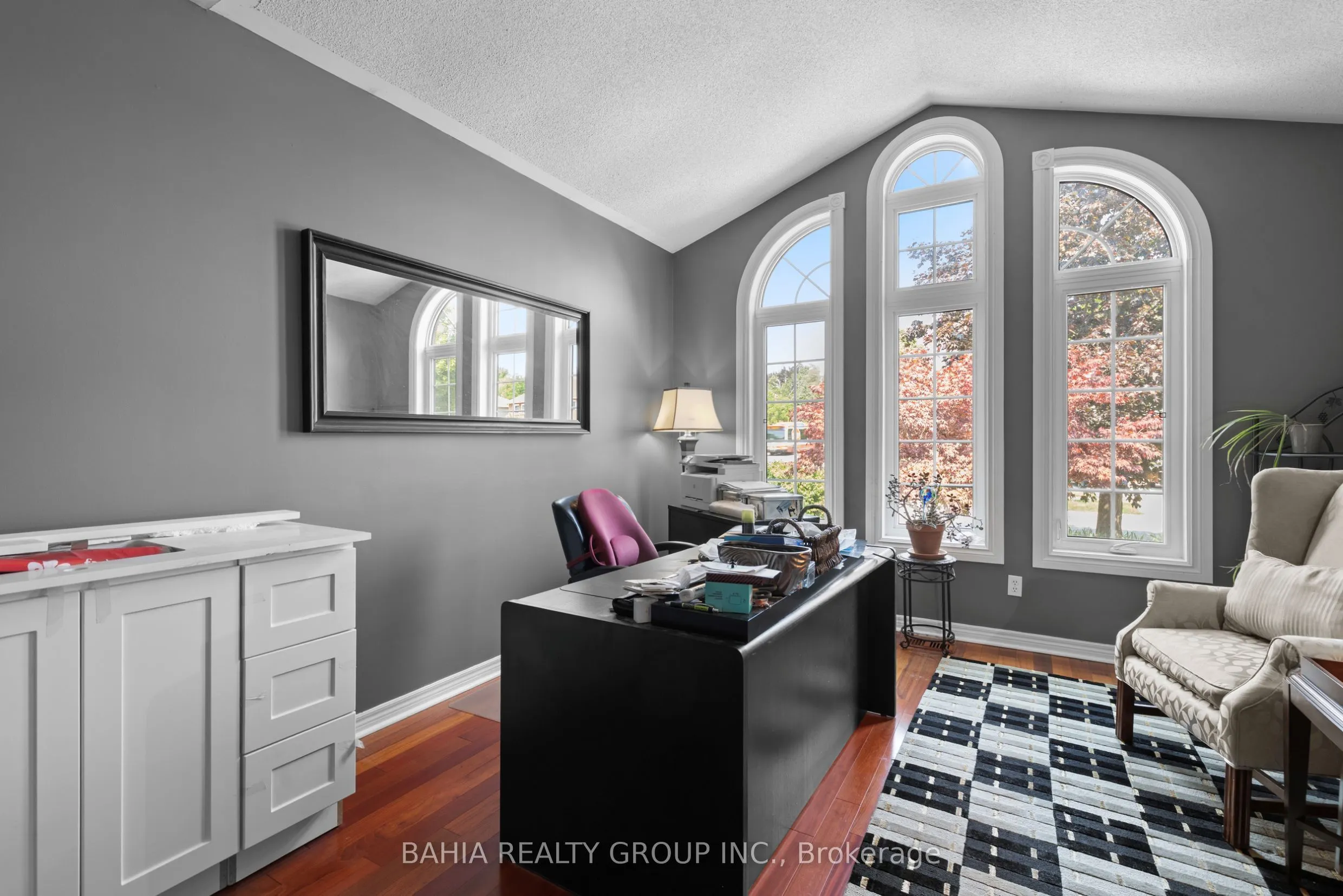 2 Tanis Crescent