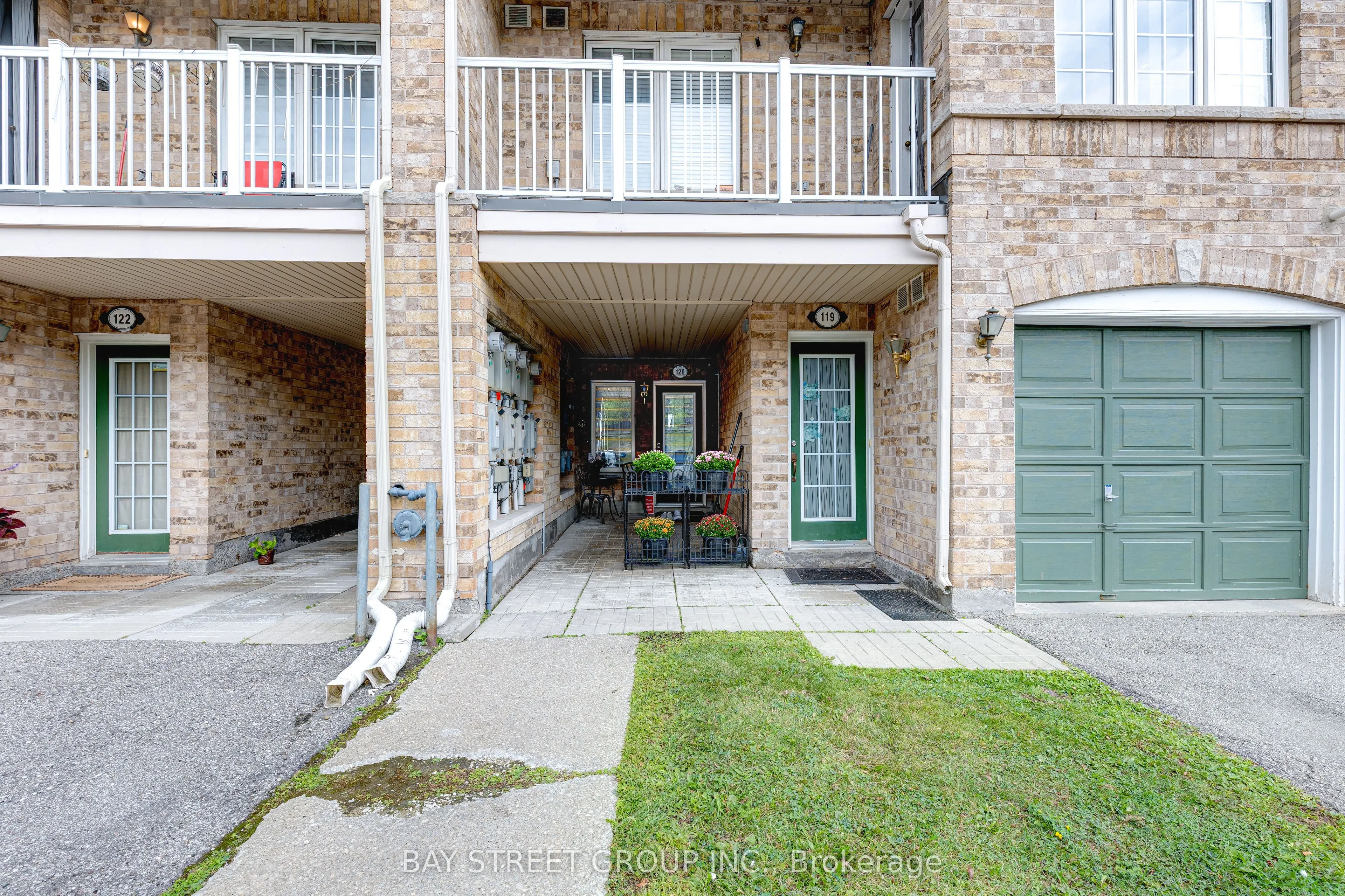 42 Pinery Trail, #120
