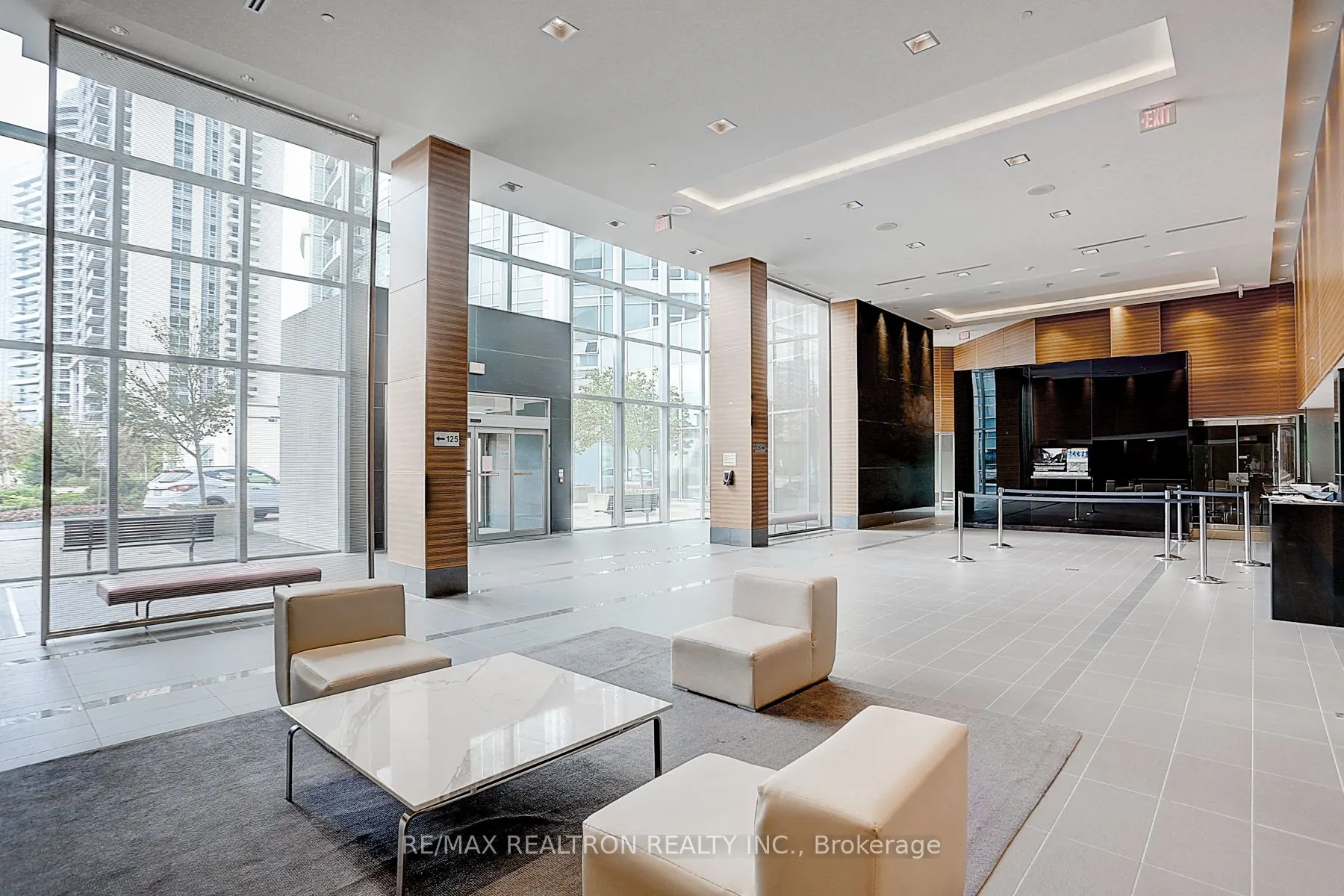135 Village Green Square, #3220