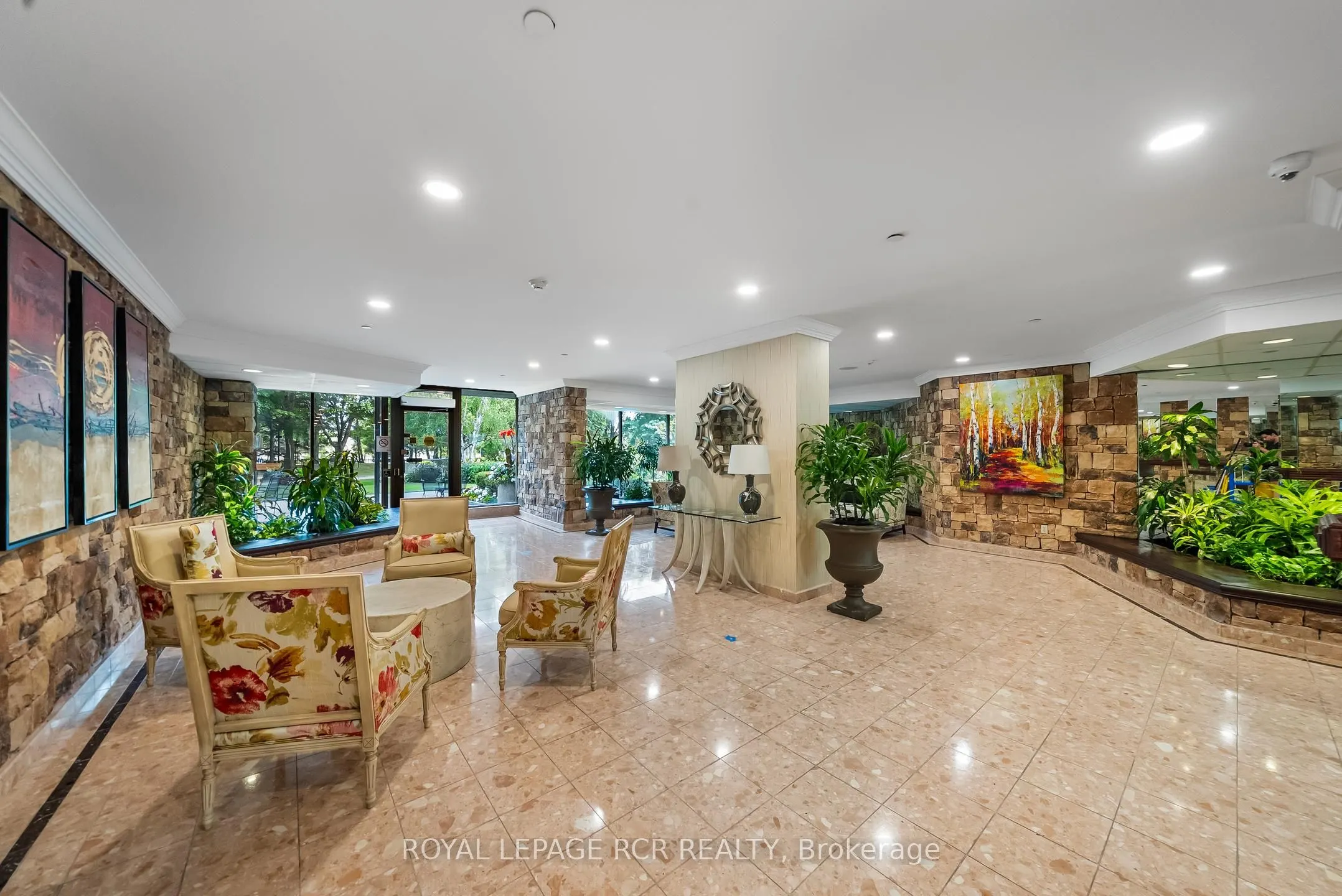 2350 Bridletowne Circle, #1402