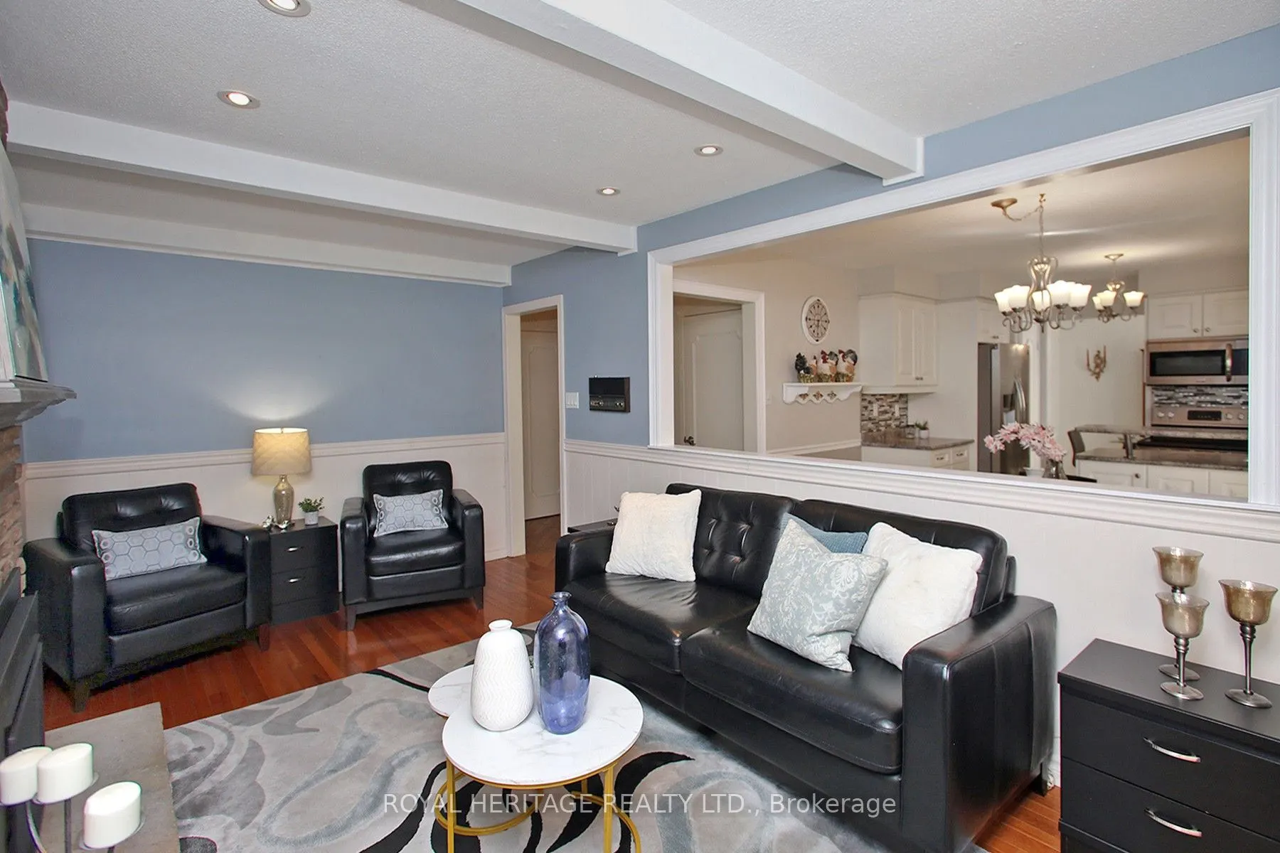 566 Creekview Circle