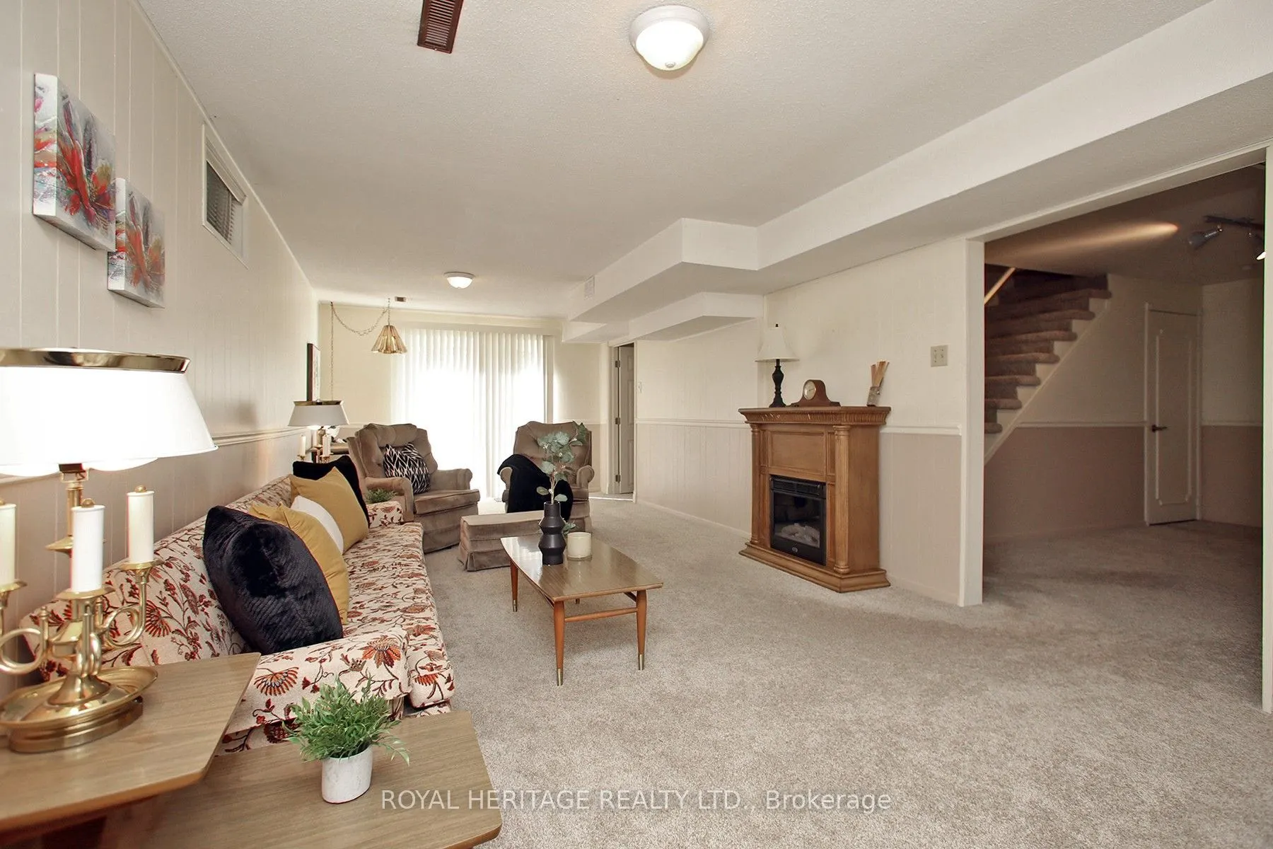 566 Creekview Circle