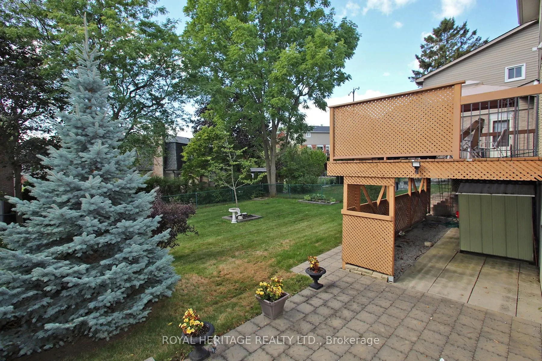 566 Creekview Circle