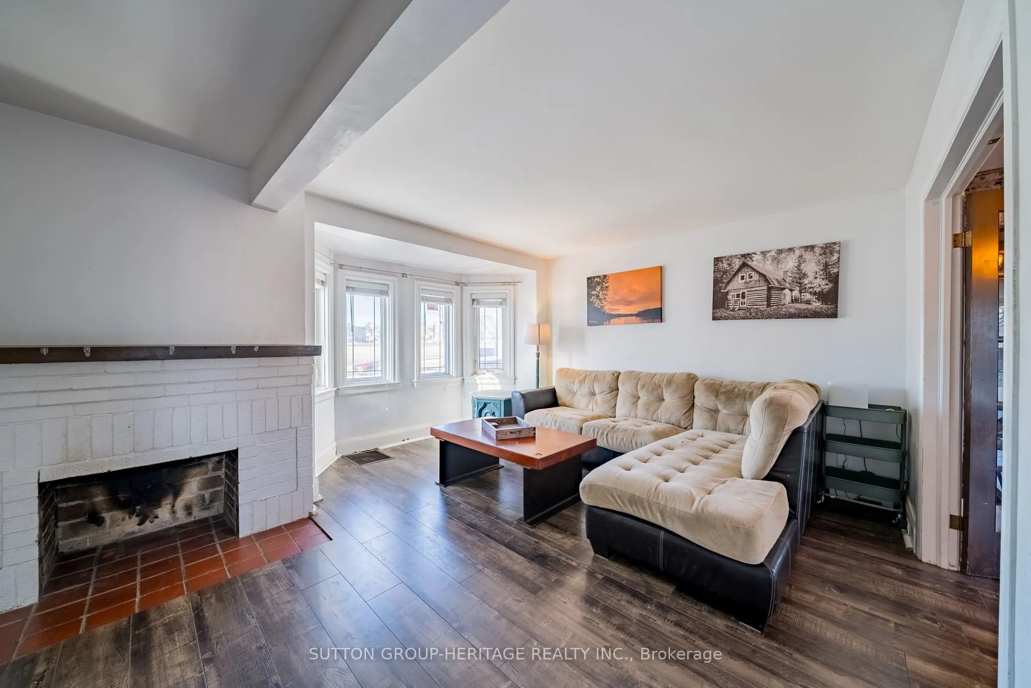 637 Masson Street