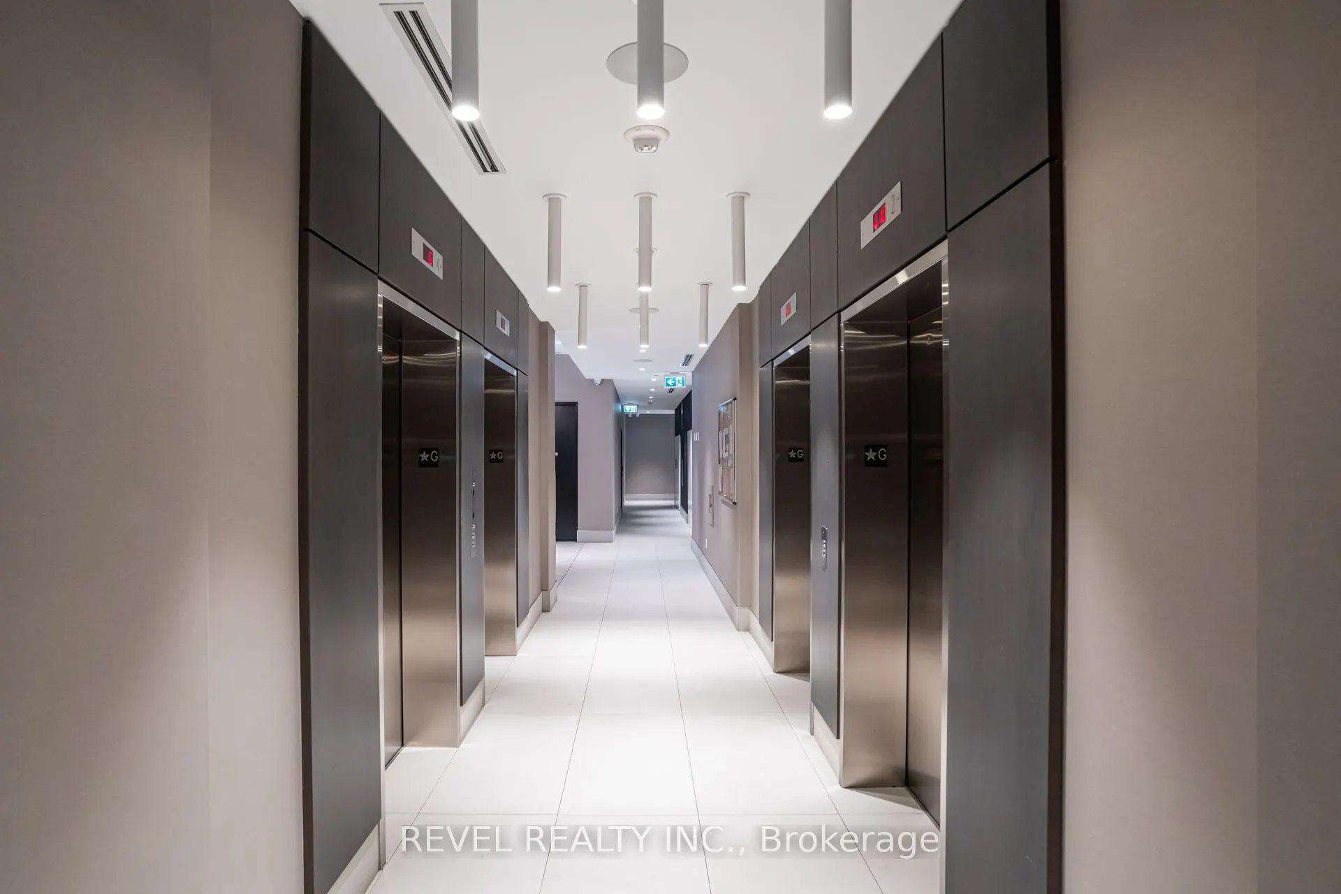 2550 Simcoe Street N, #1411