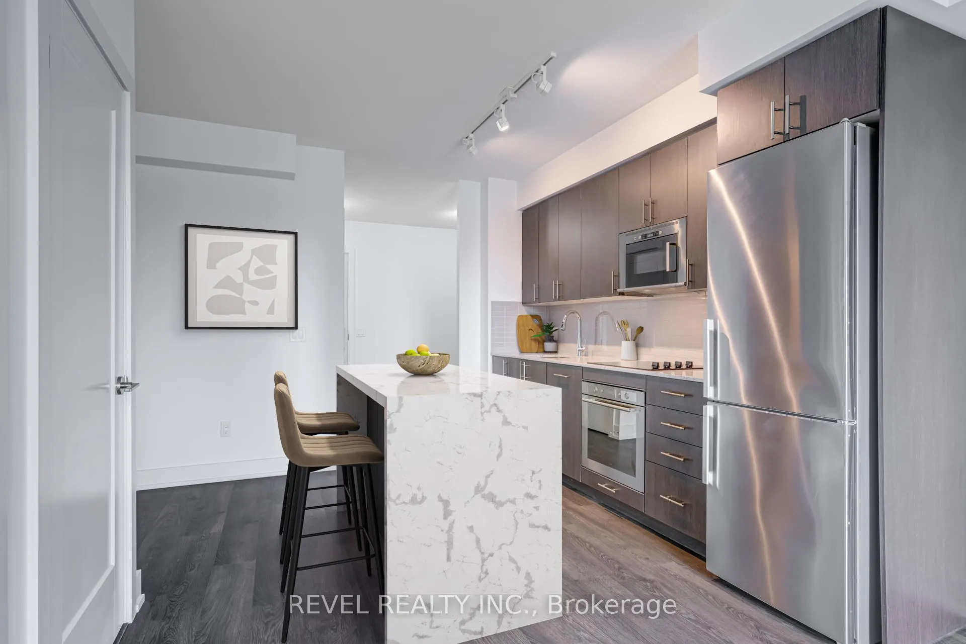 2550 Simcoe Street N, #1411