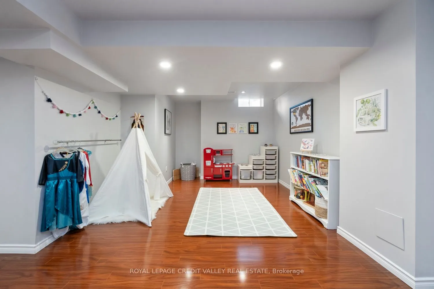1789 Badgley Drive