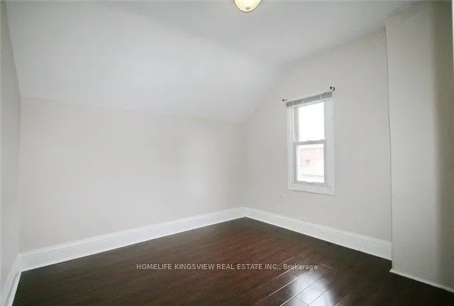 494 Front Street