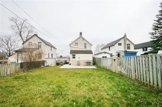 494 Front Street