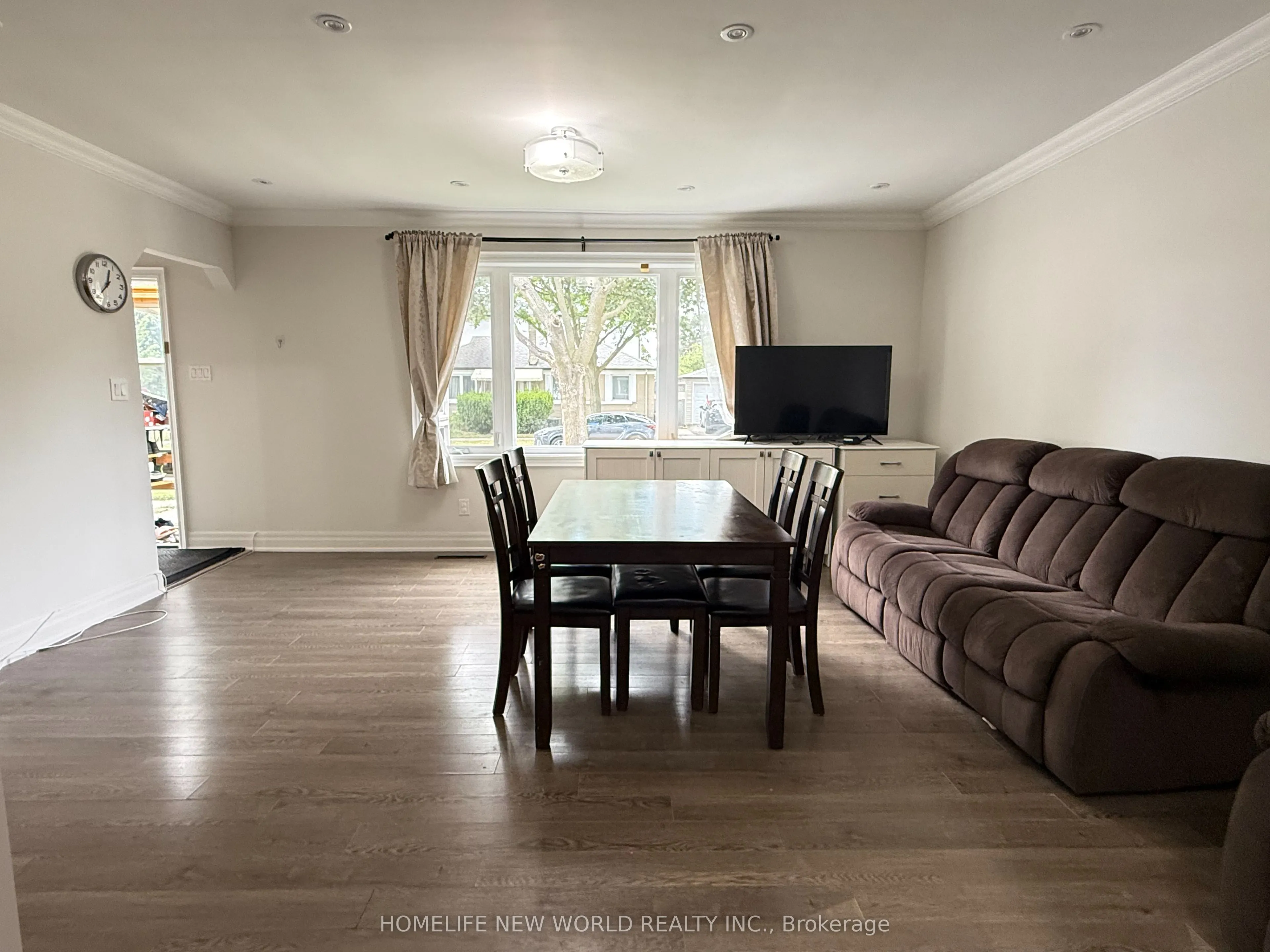111 Vauxhall Drive