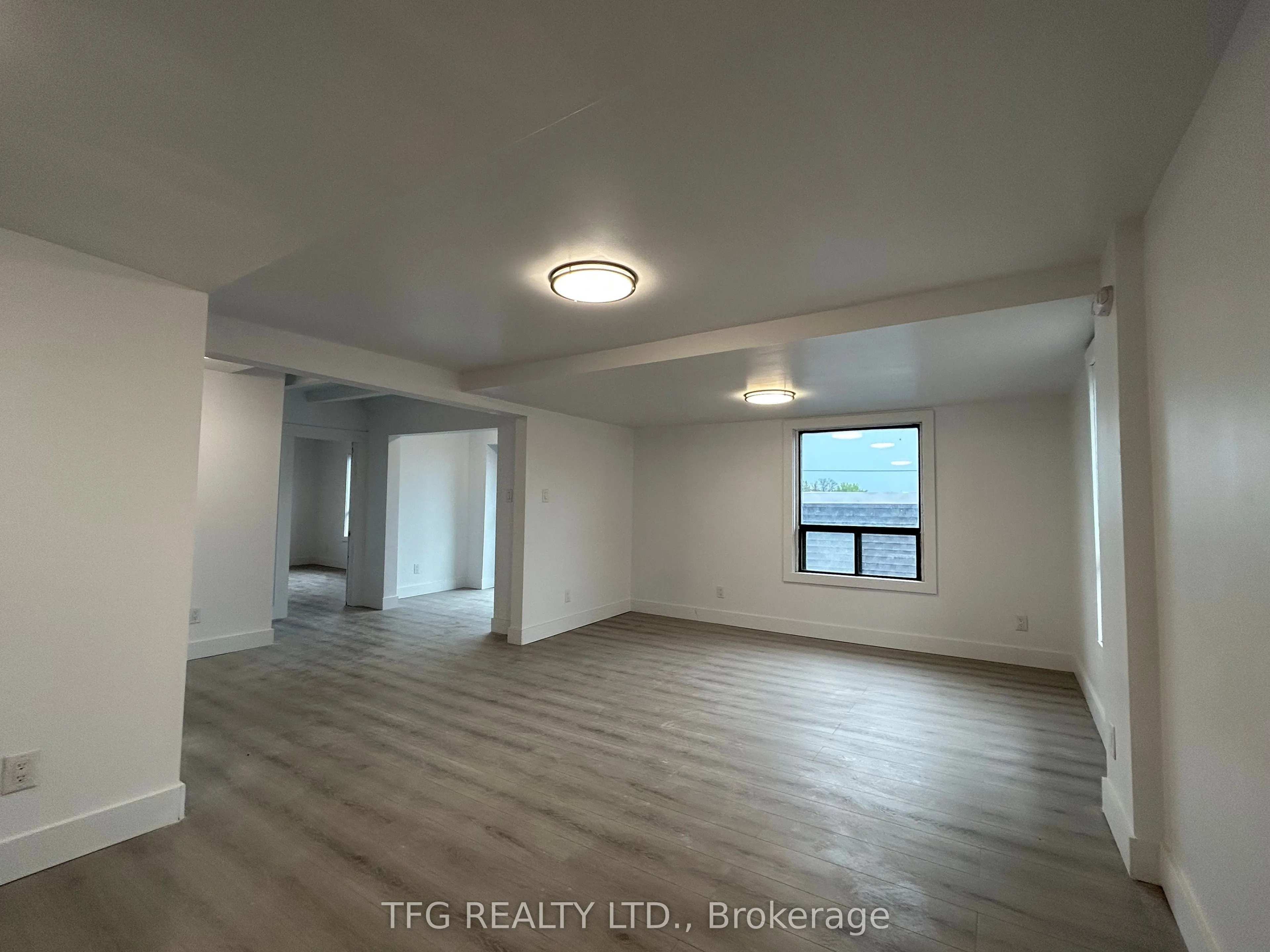 306 King Street W, #Upper