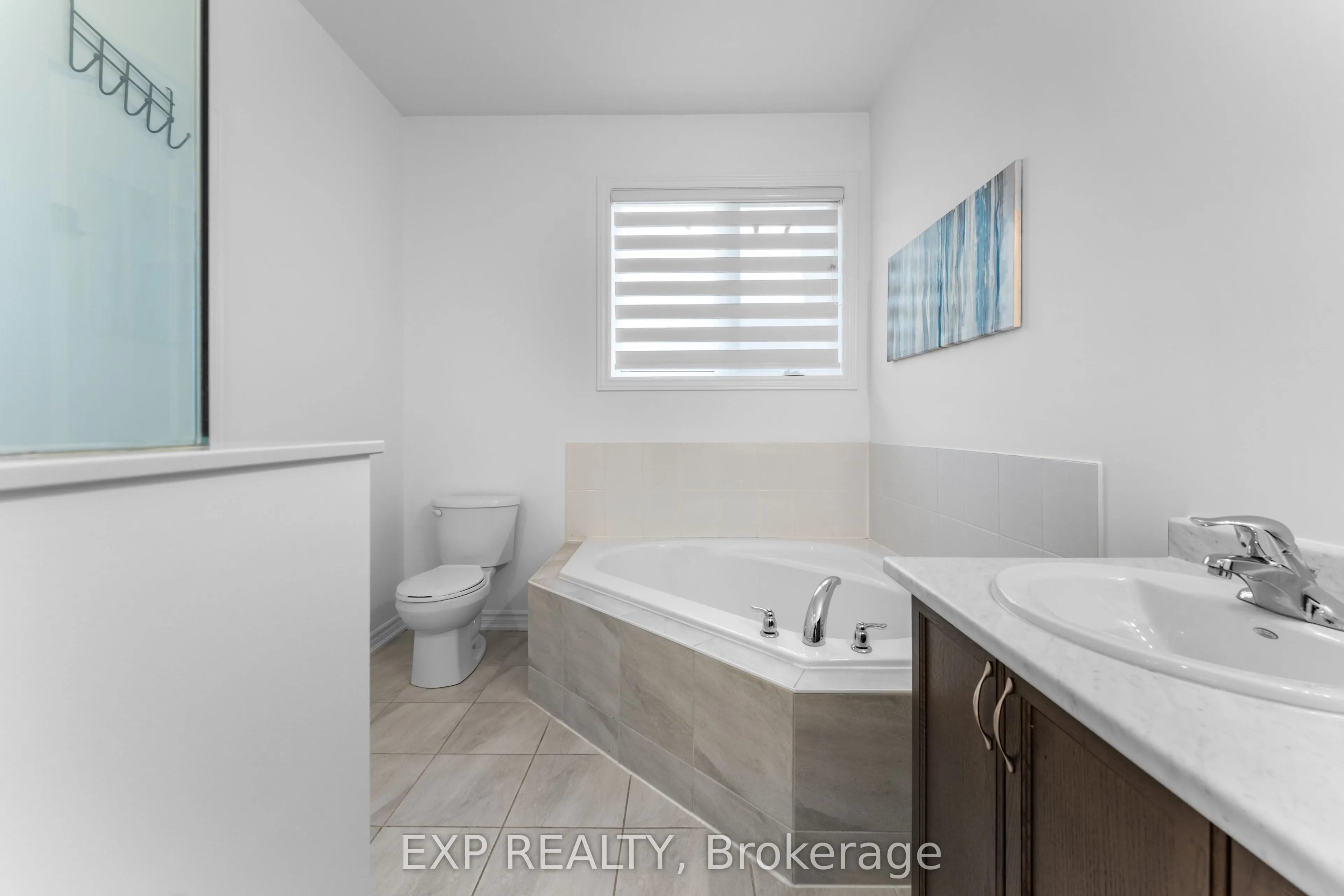 10 Hickling Lane