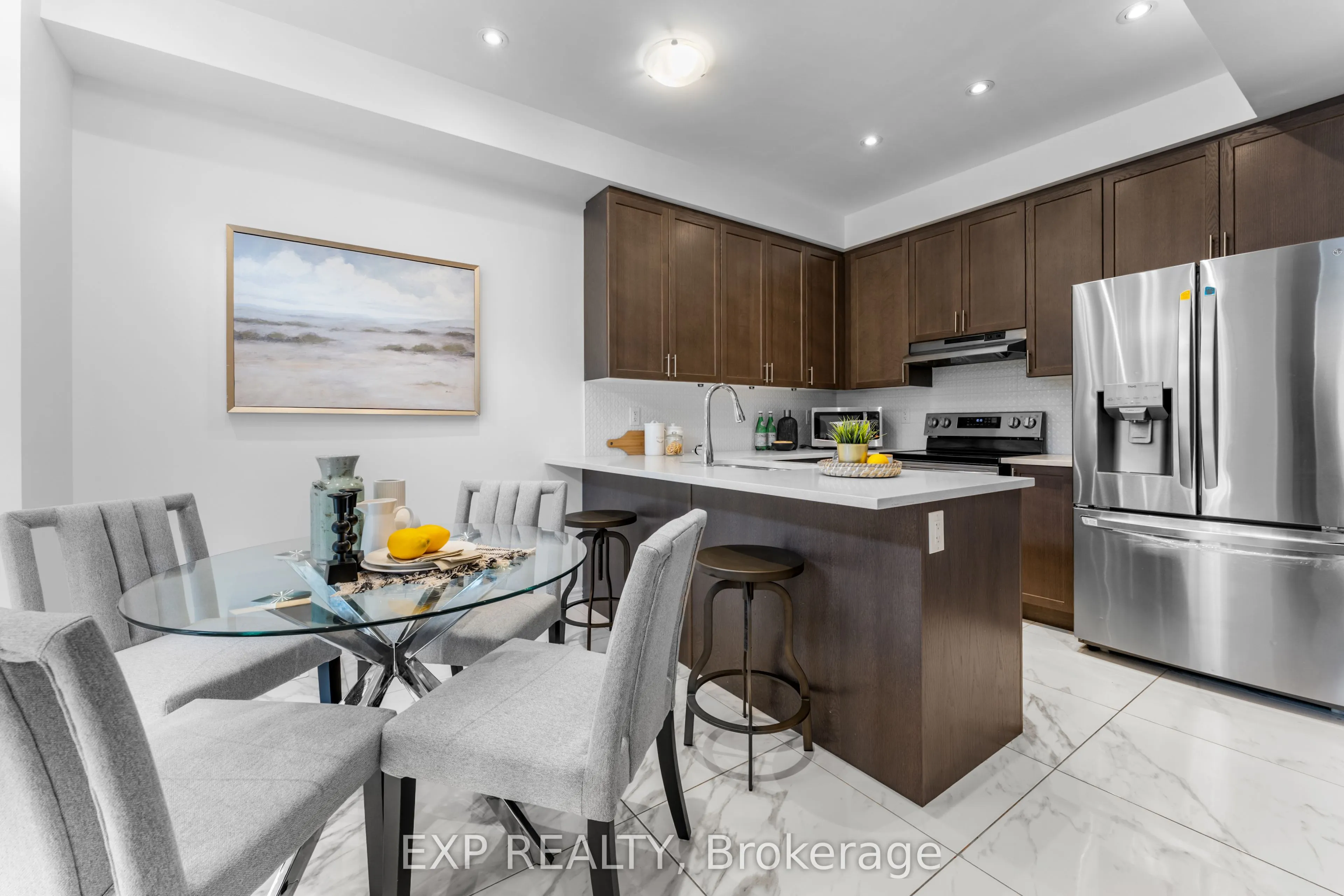 10 Hickling Lane