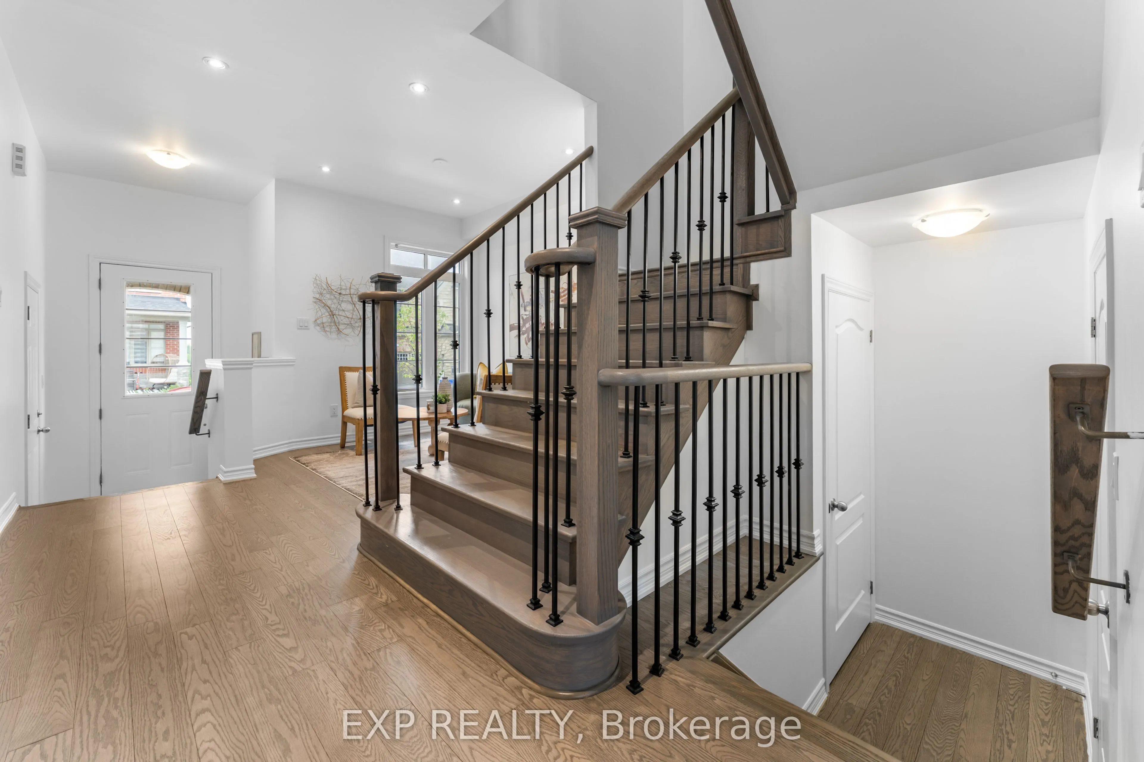 10 Hickling Lane