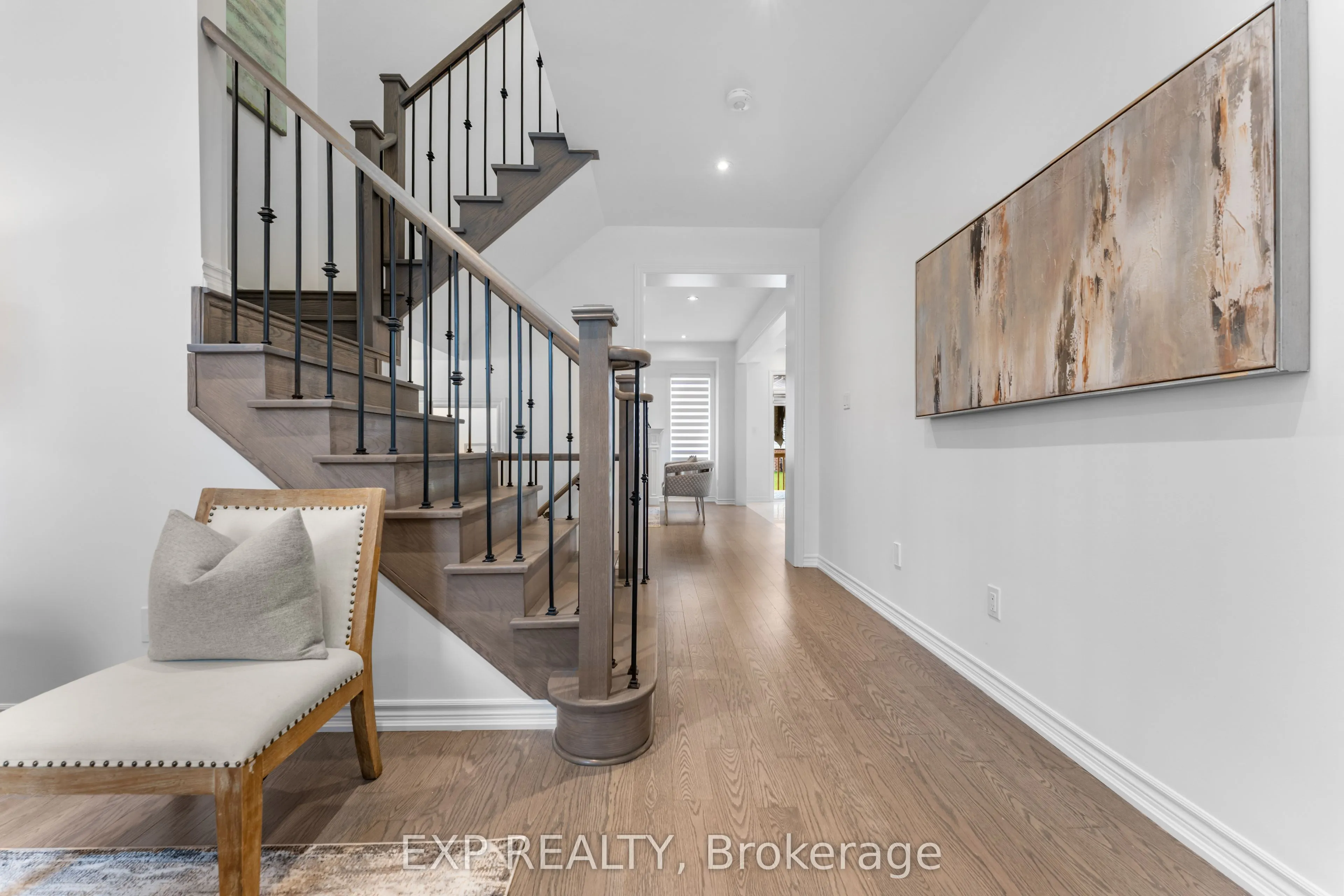 10 Hickling Lane