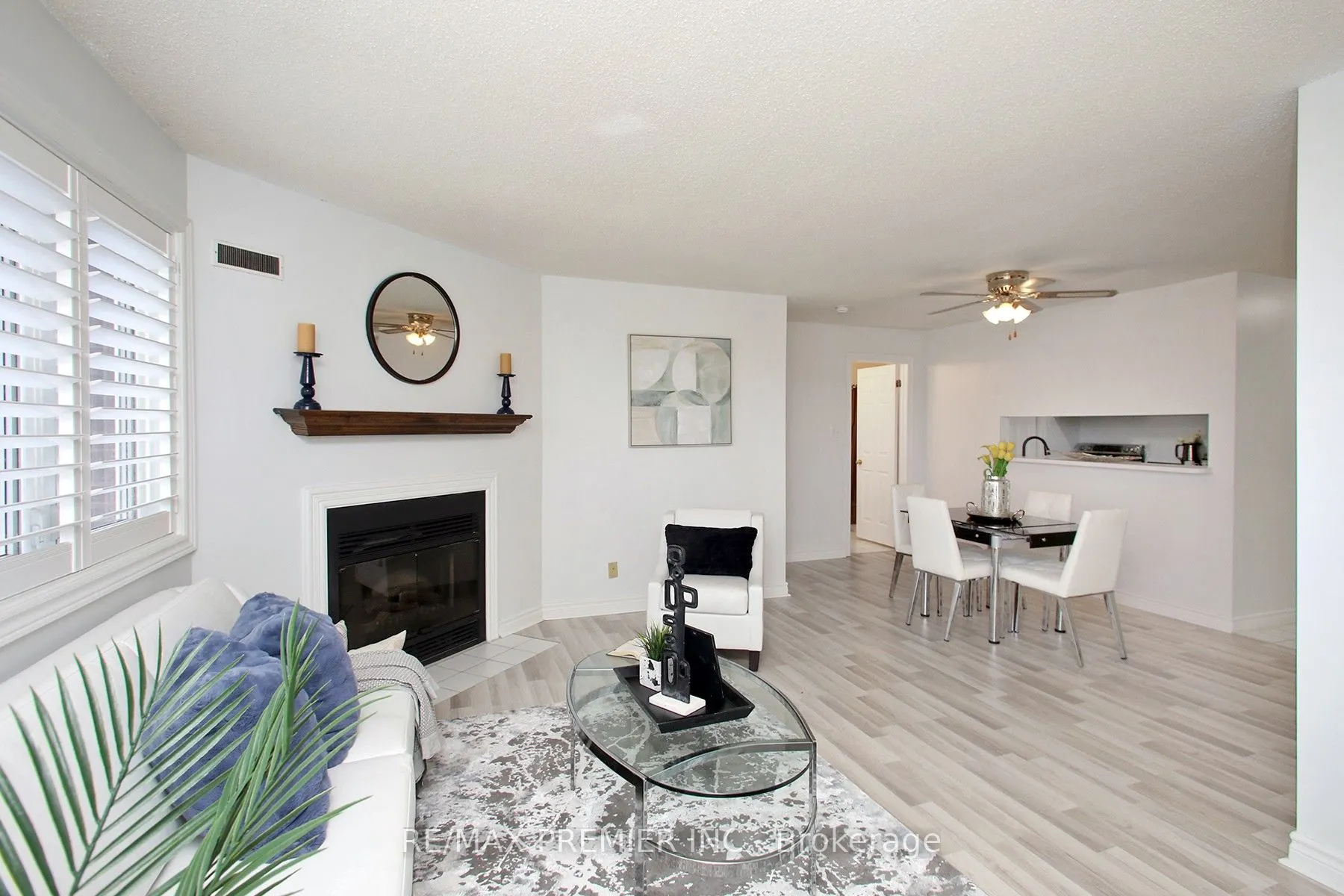 189 Lake Drive Way W, #407
