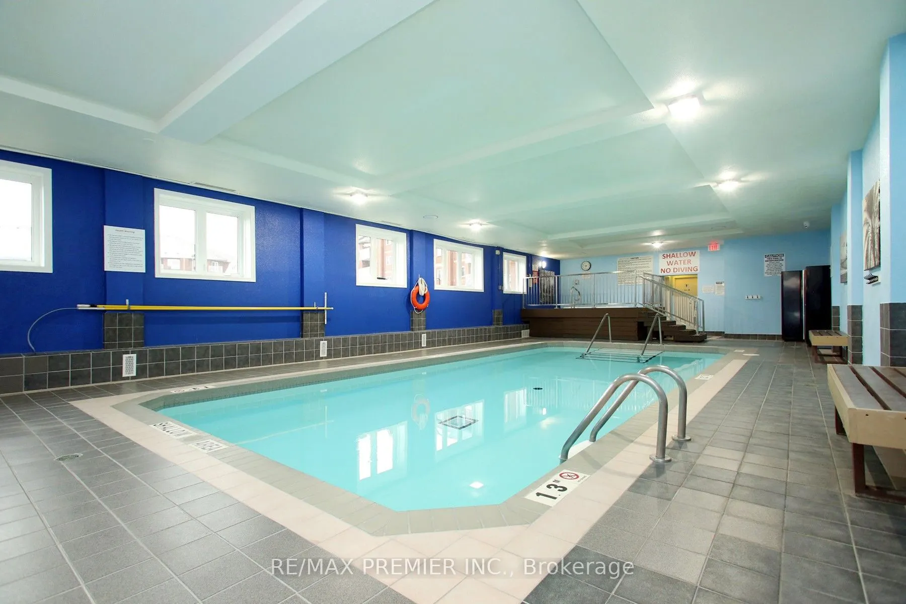 189 Lake Drive Way W, #407