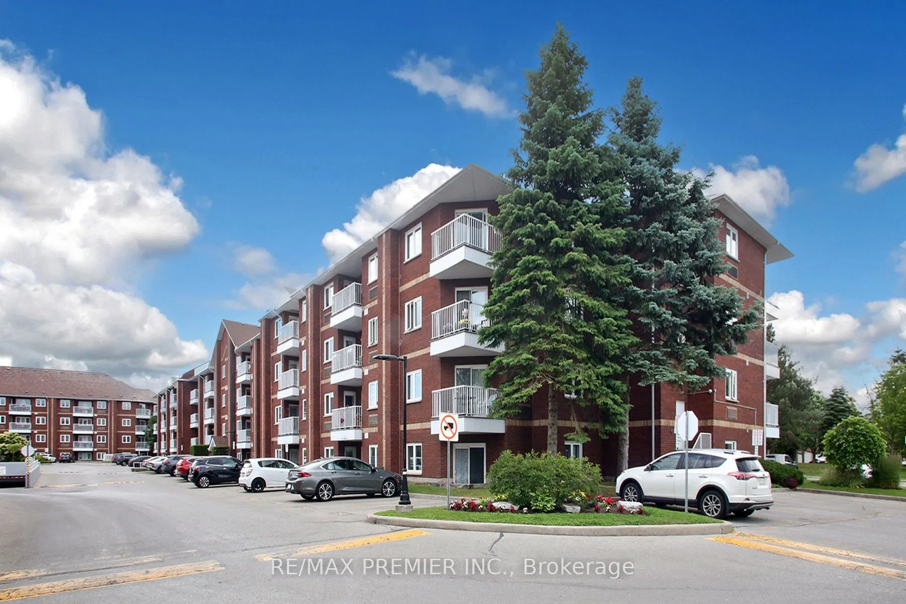 189 Lake Drive Way W, #407