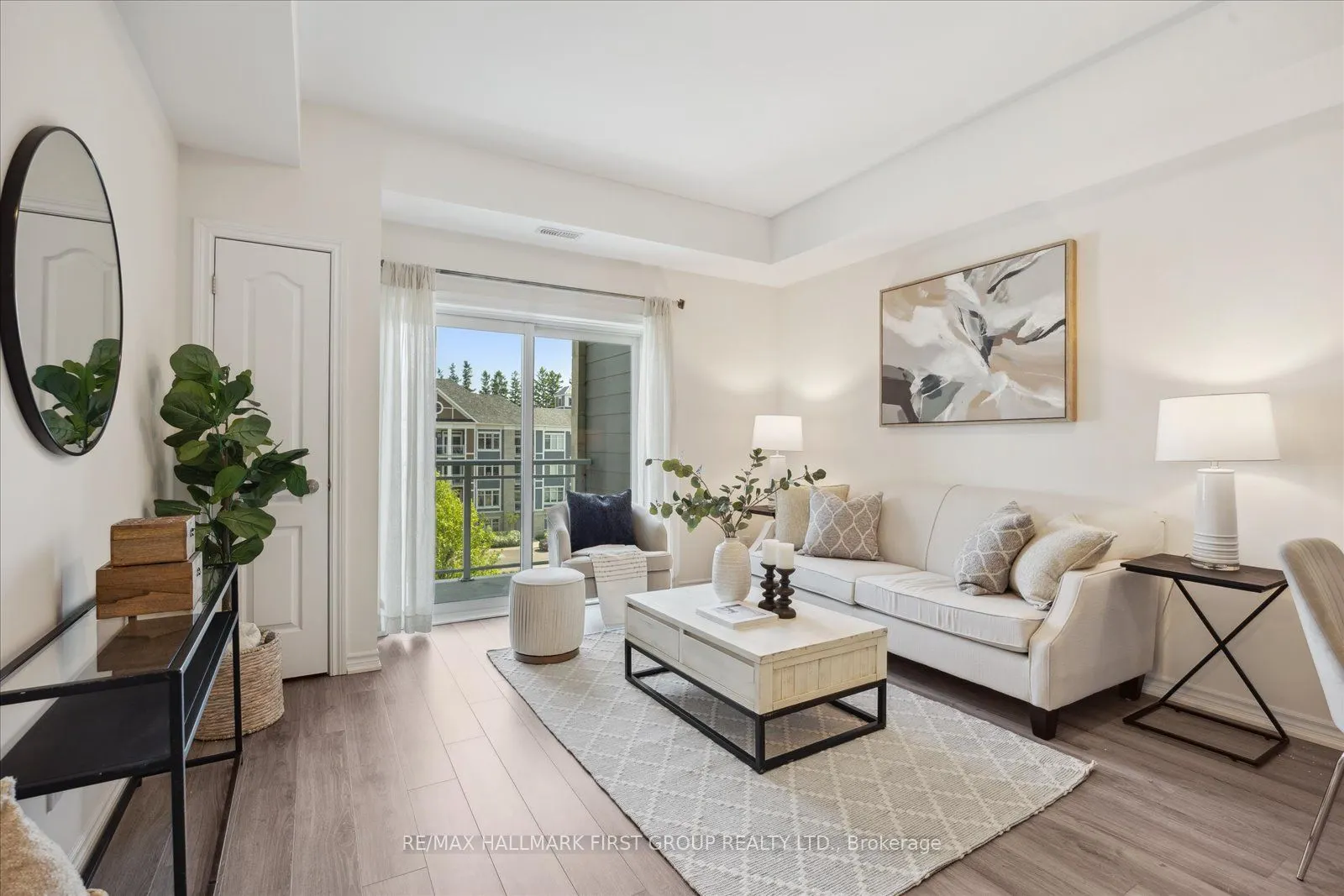 670 Gordon Street, #402