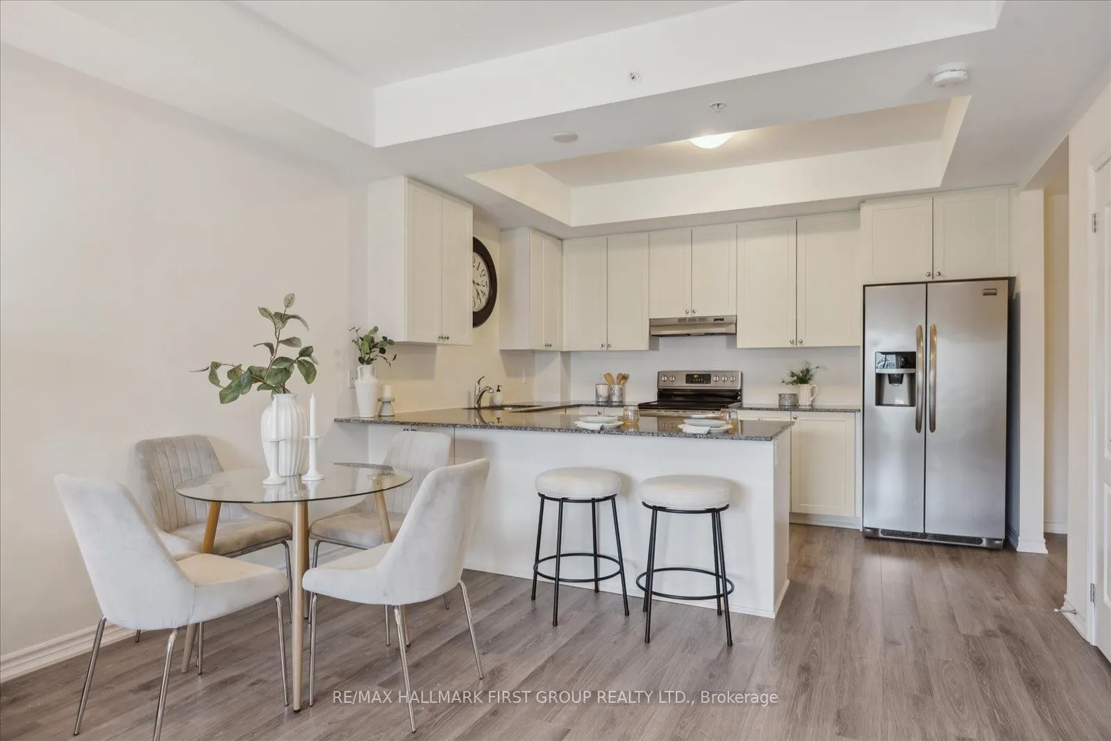 670 Gordon Street, #402