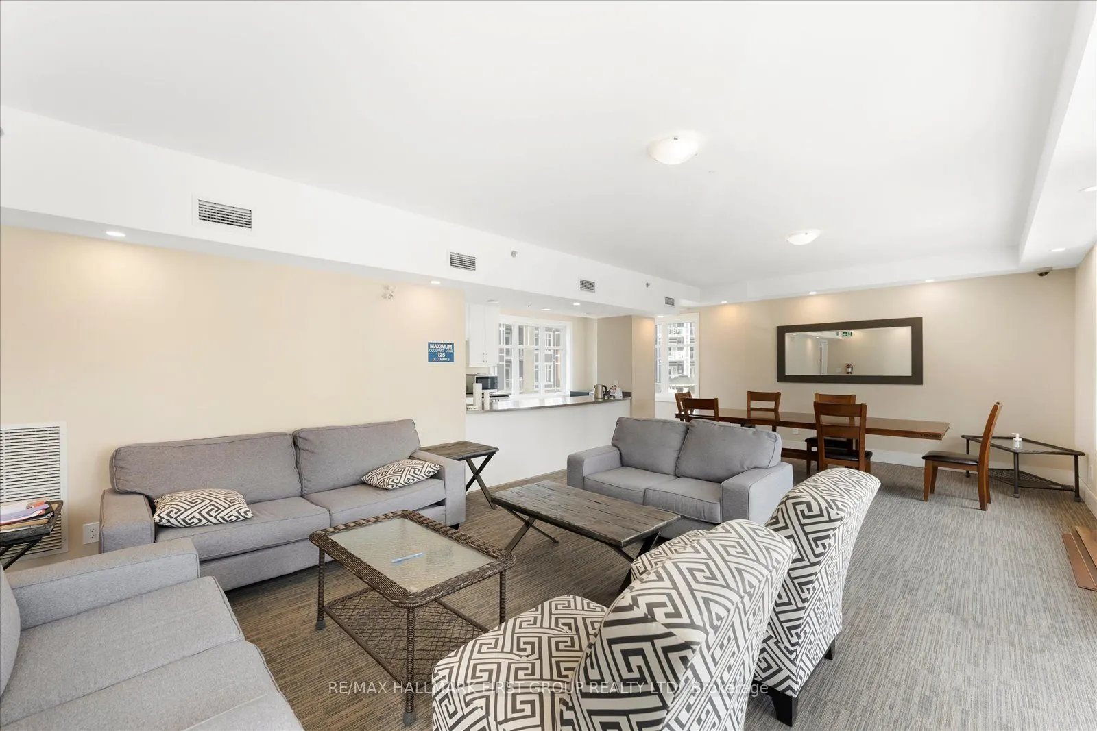670 Gordon Street, #402