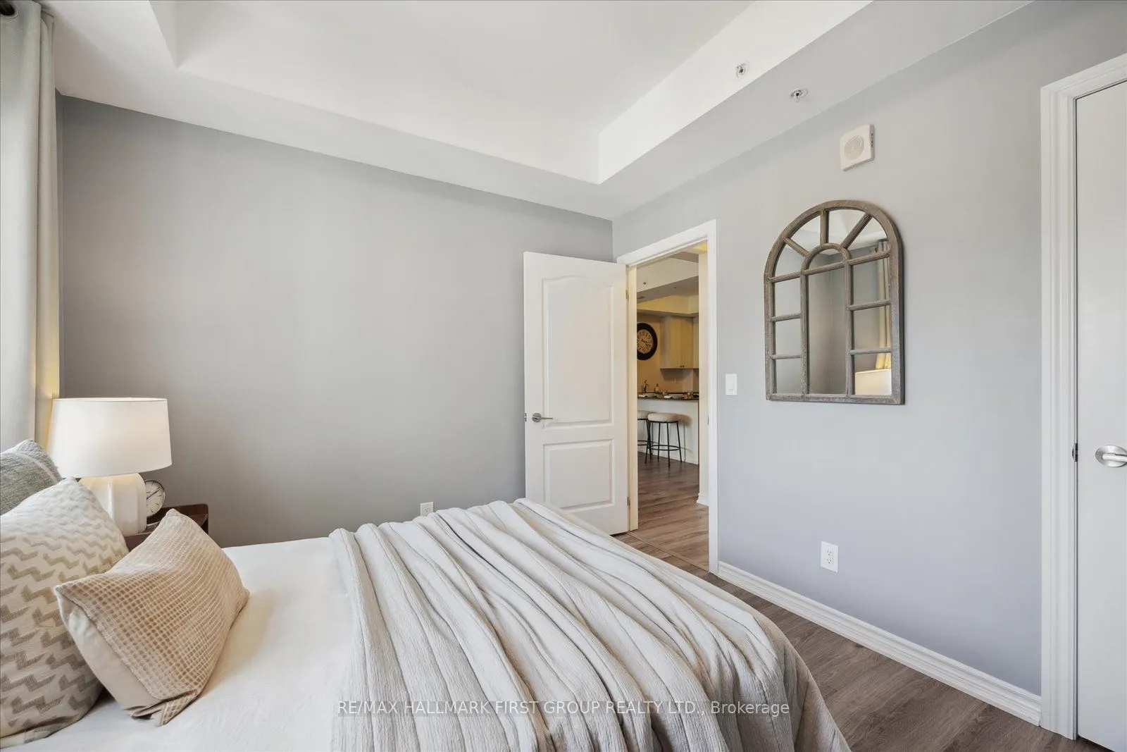 670 Gordon Street, #402