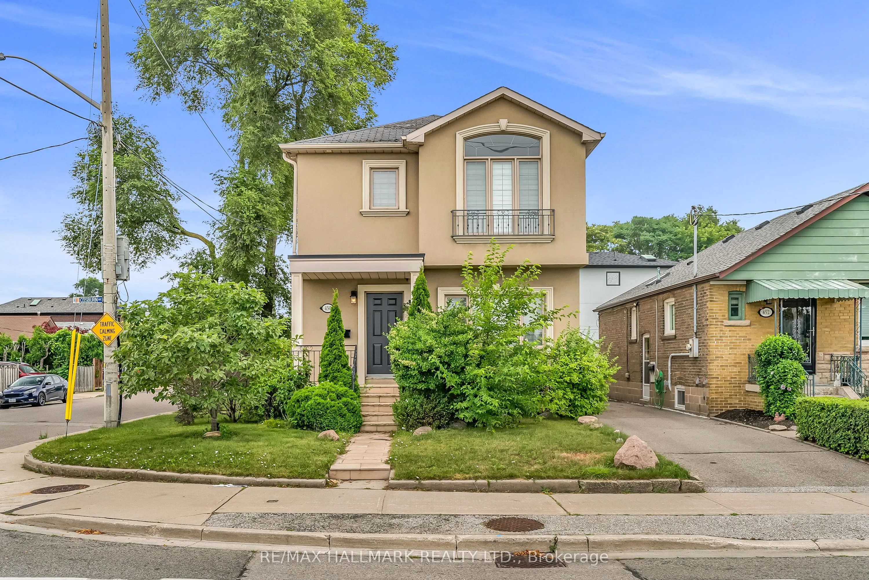 450 Cosburn Avenue