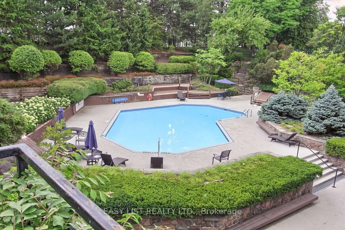 2330 Bridletowne Circle, #2109