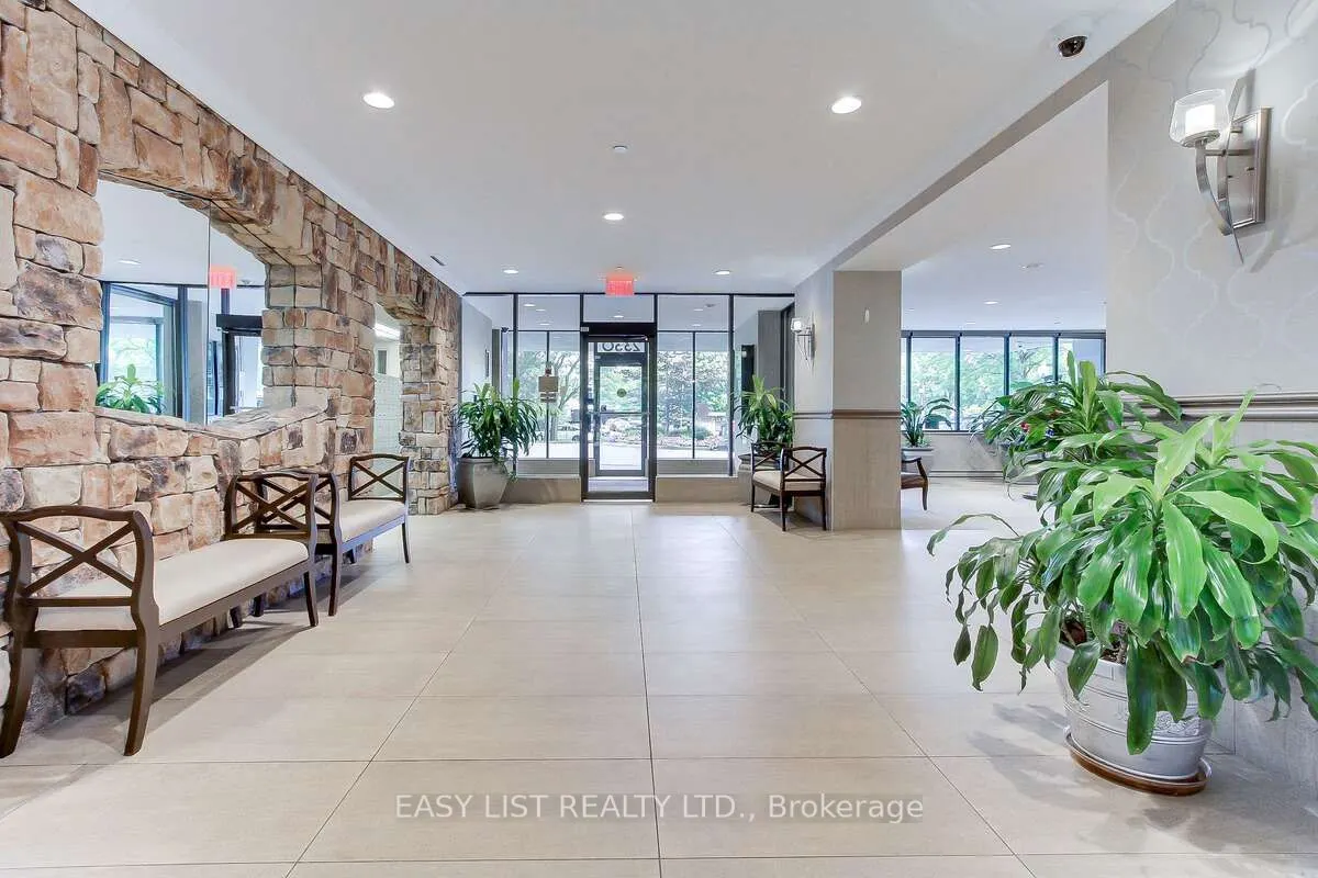 2330 Bridletowne Circle, #2109