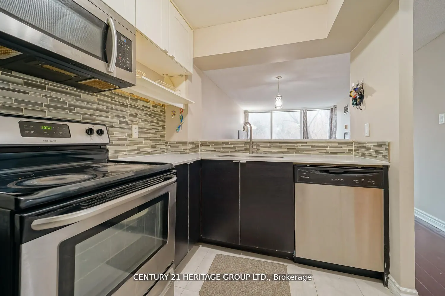 3050 Ellesmere Road, #311