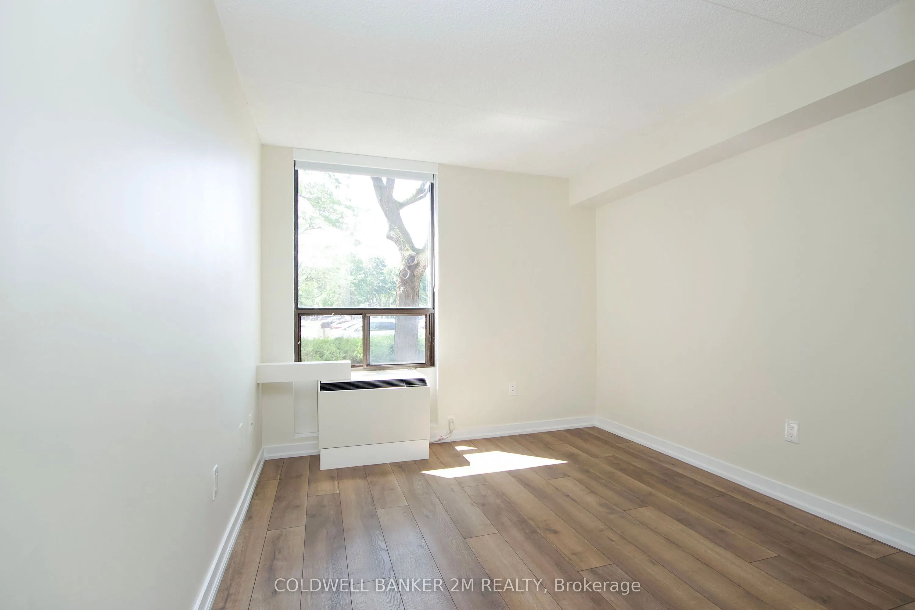 1525 Diefenbaker Court, #104