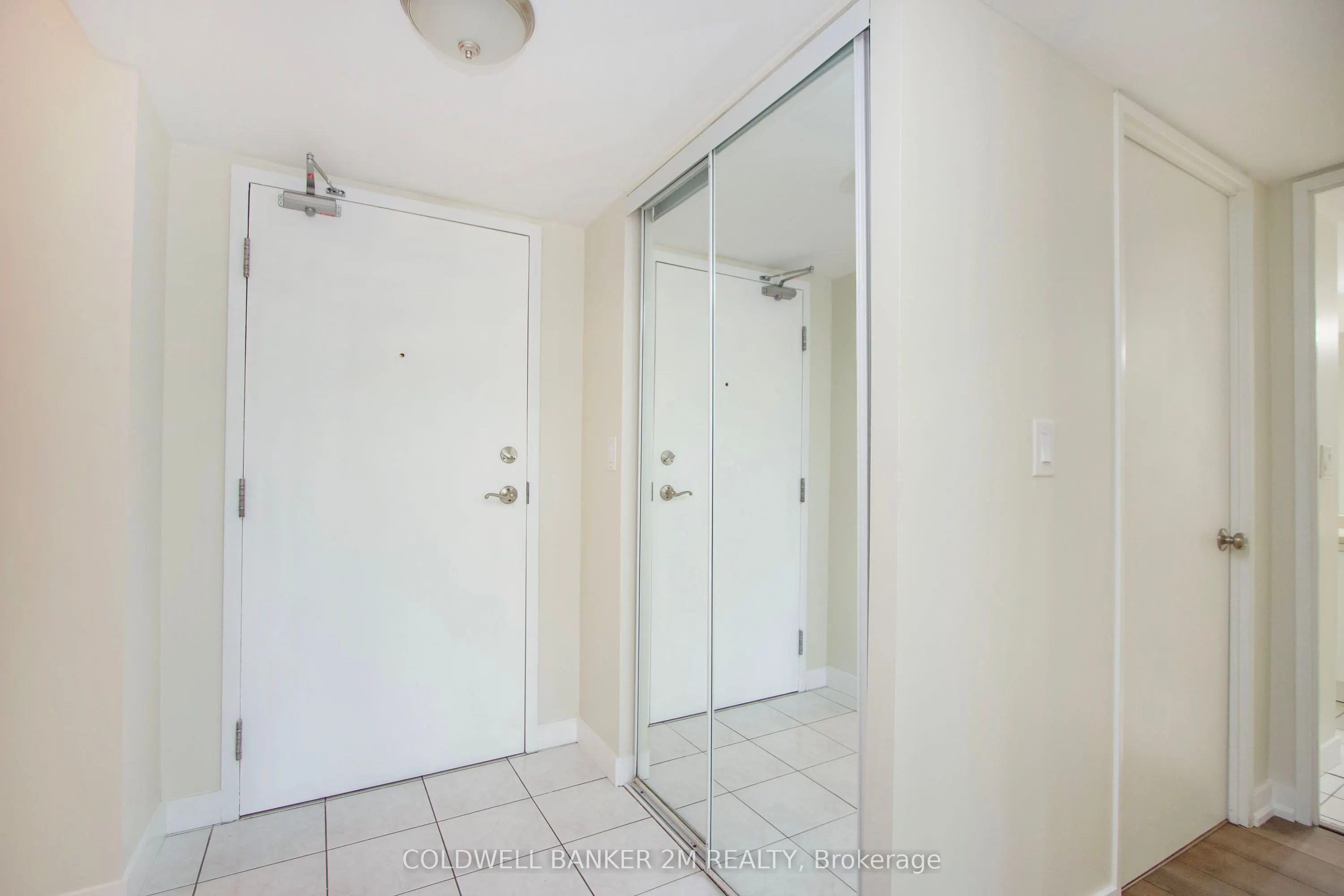 1525 Diefenbaker Court, #104