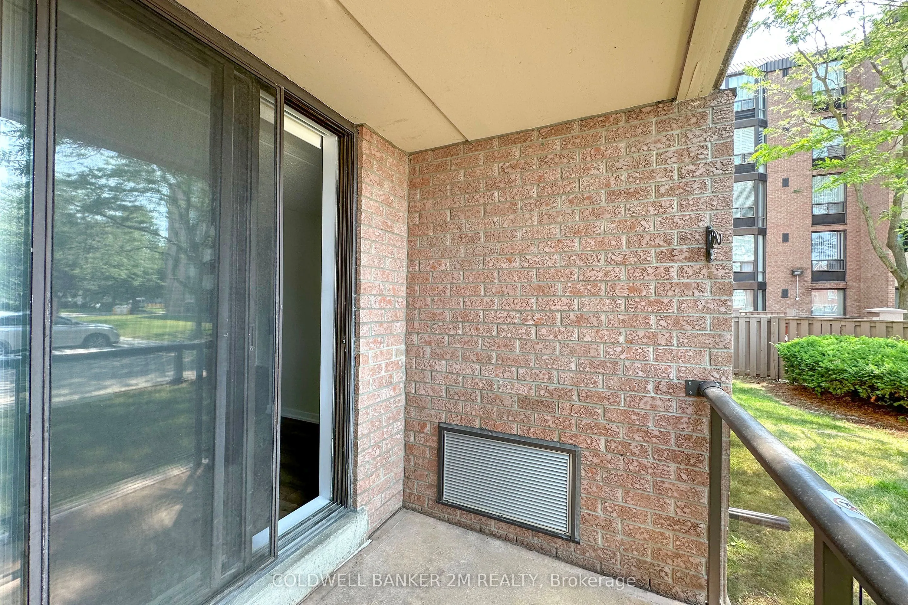 1525 Diefenbaker Court, #104