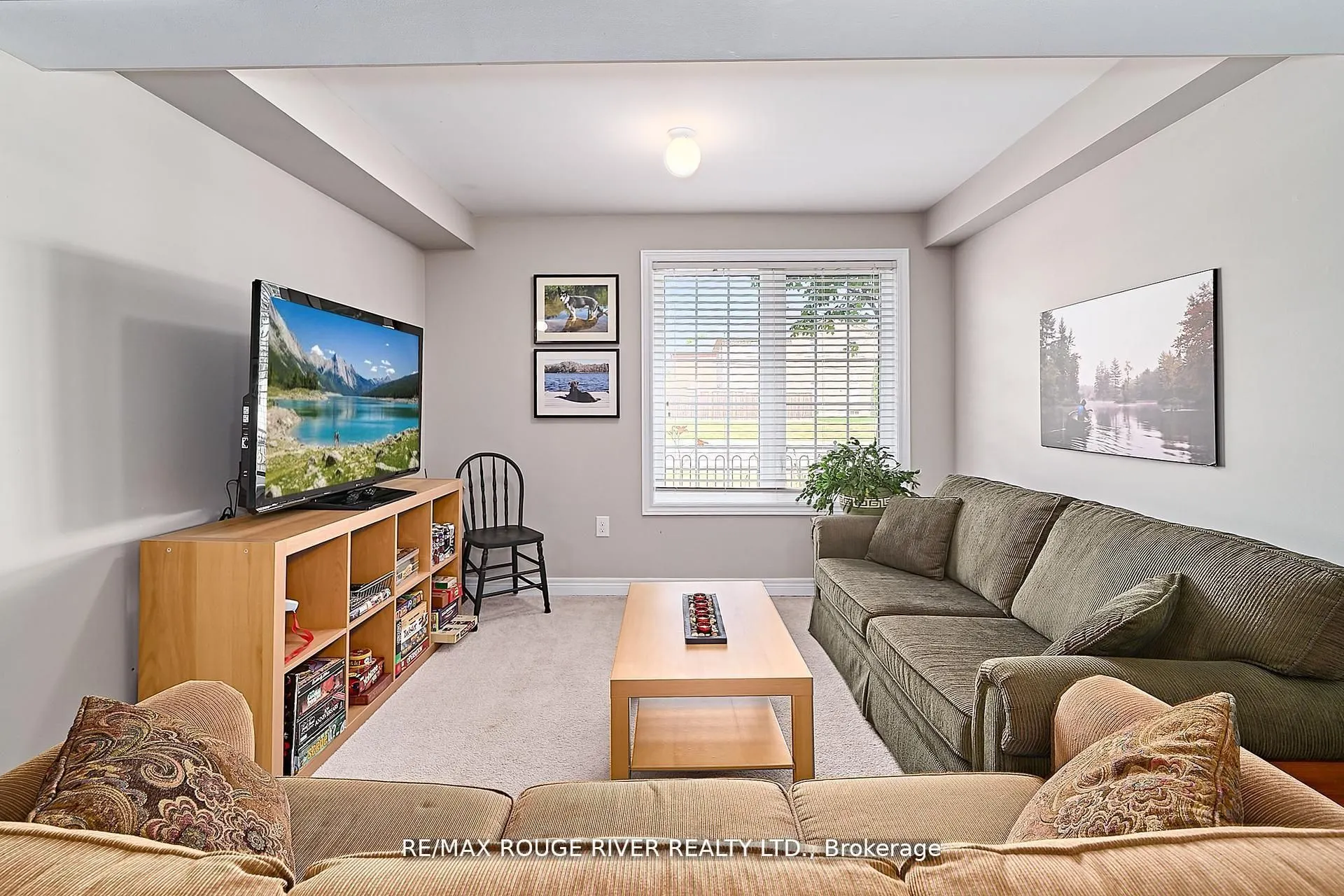 26 Lander Crescent