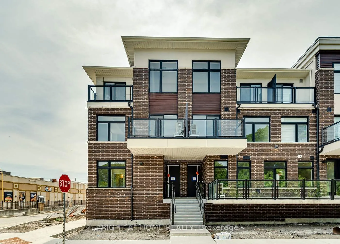 755 Omega Drive, #114