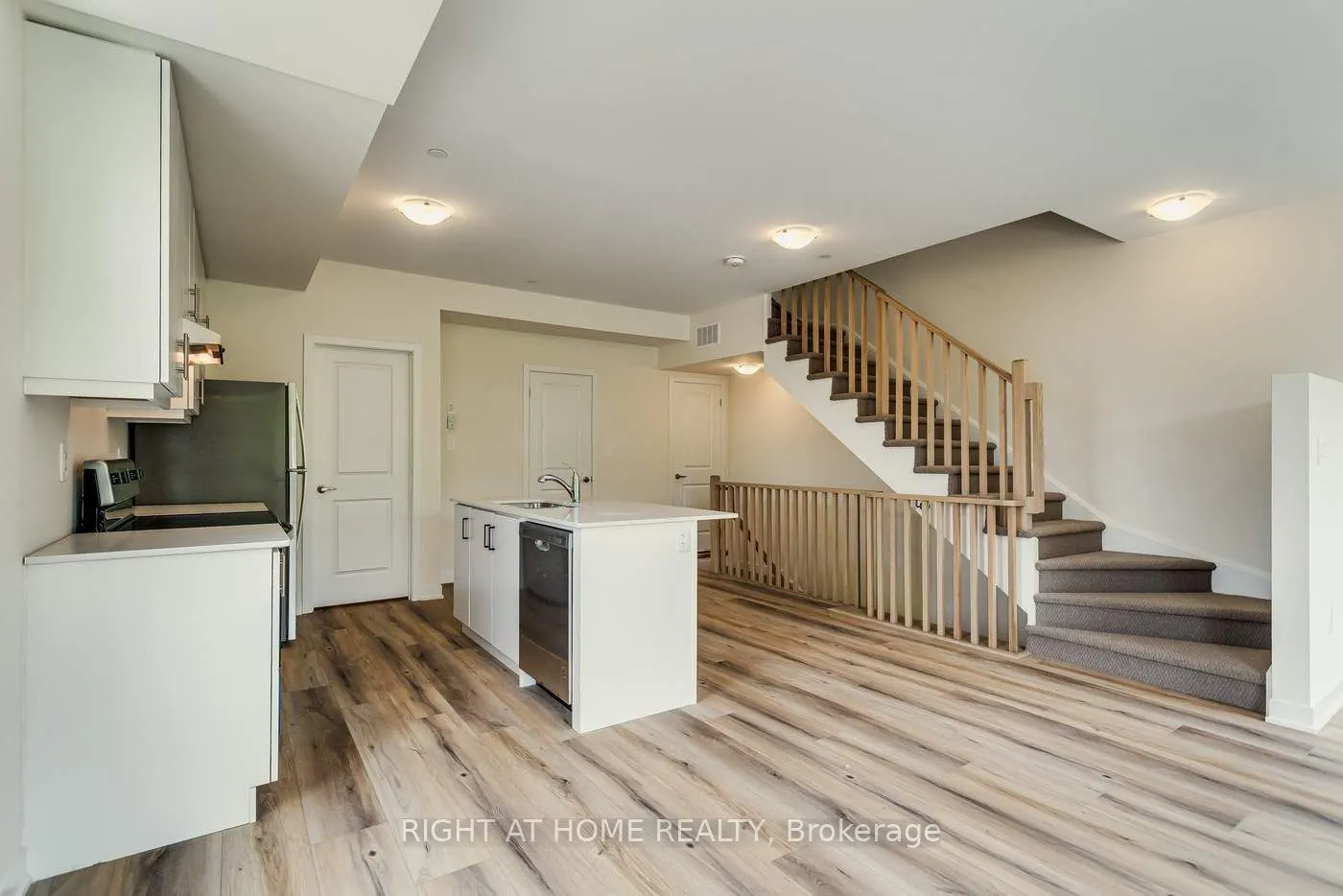 755 Omega Drive, #114