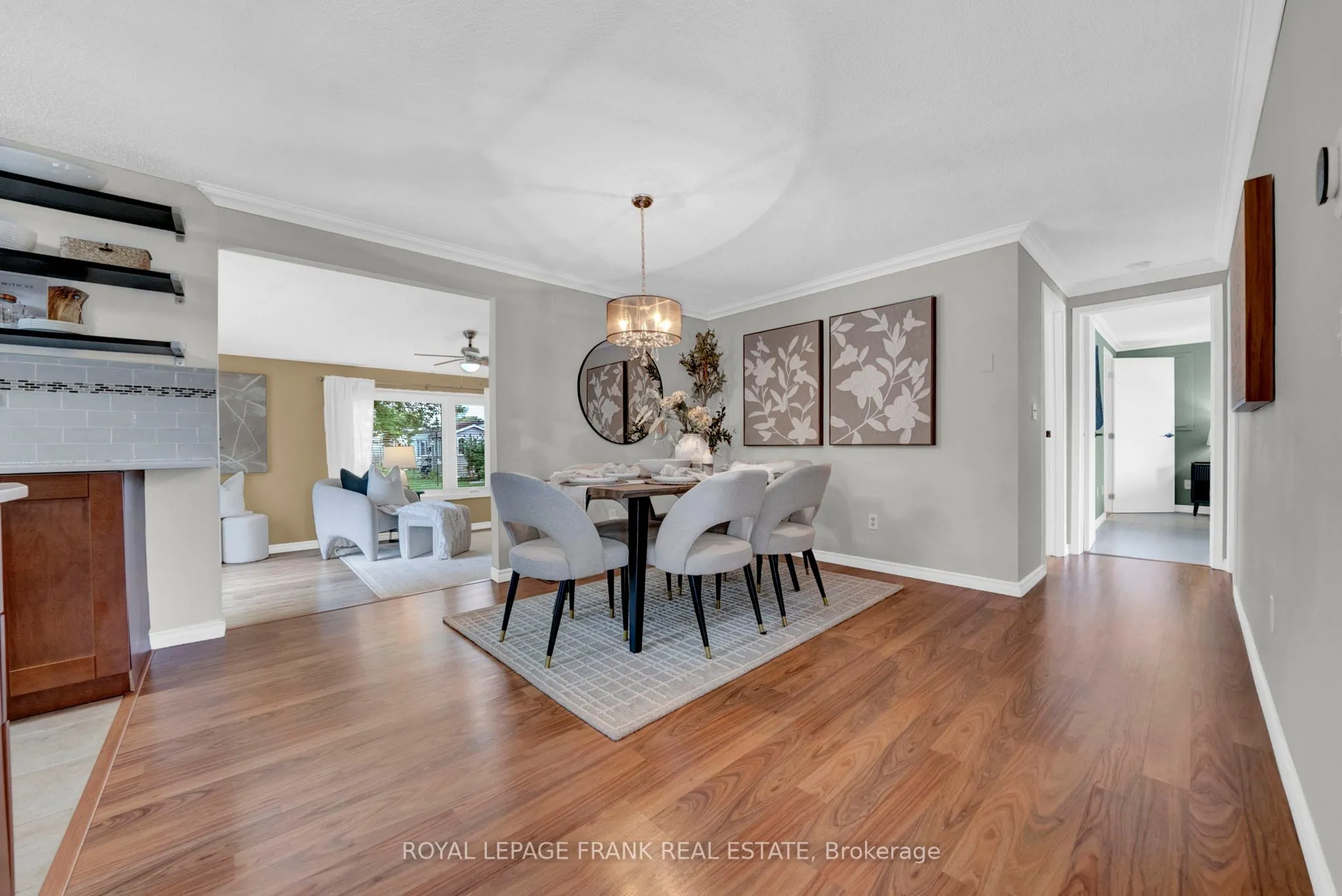 26 Pineridge Crescent