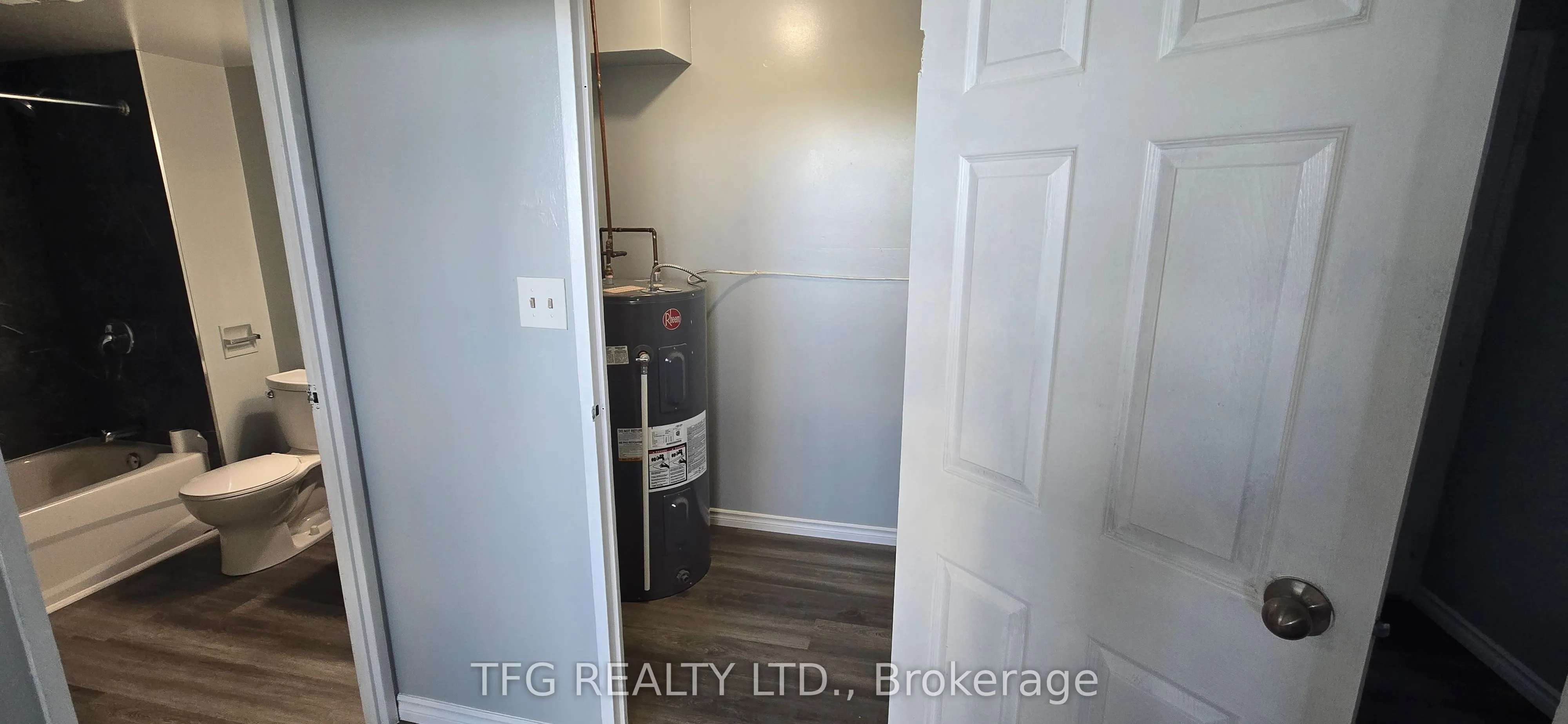 1371 Simcoe Street N, #503