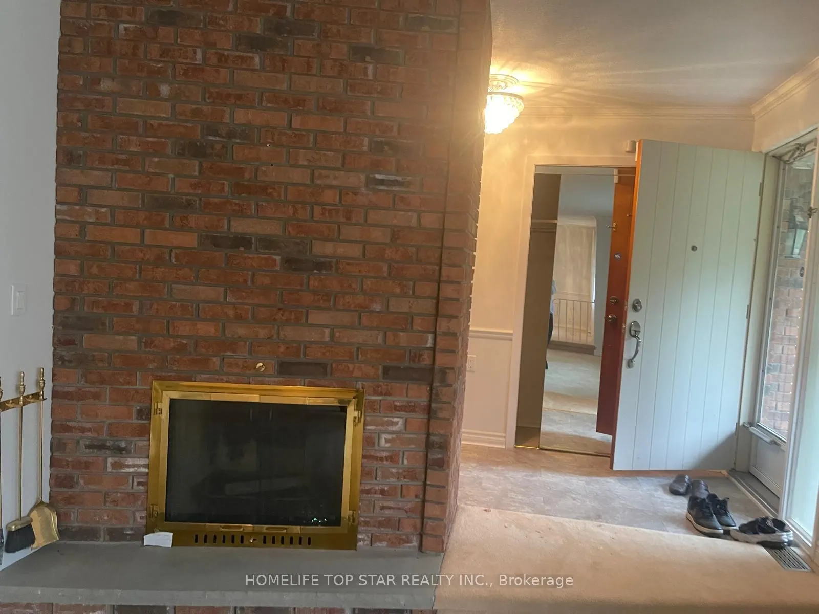 336 Conlin Road E