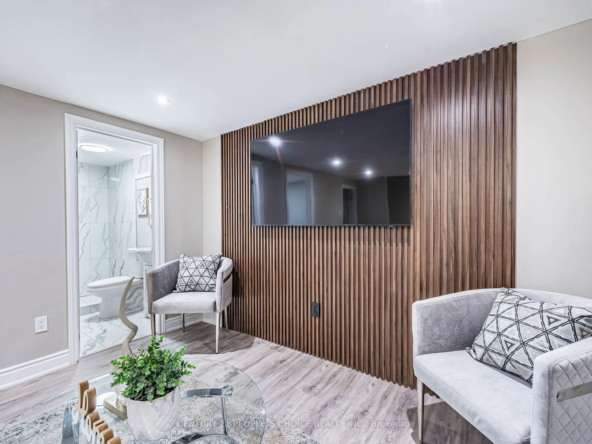 506 Normandy Street, #25