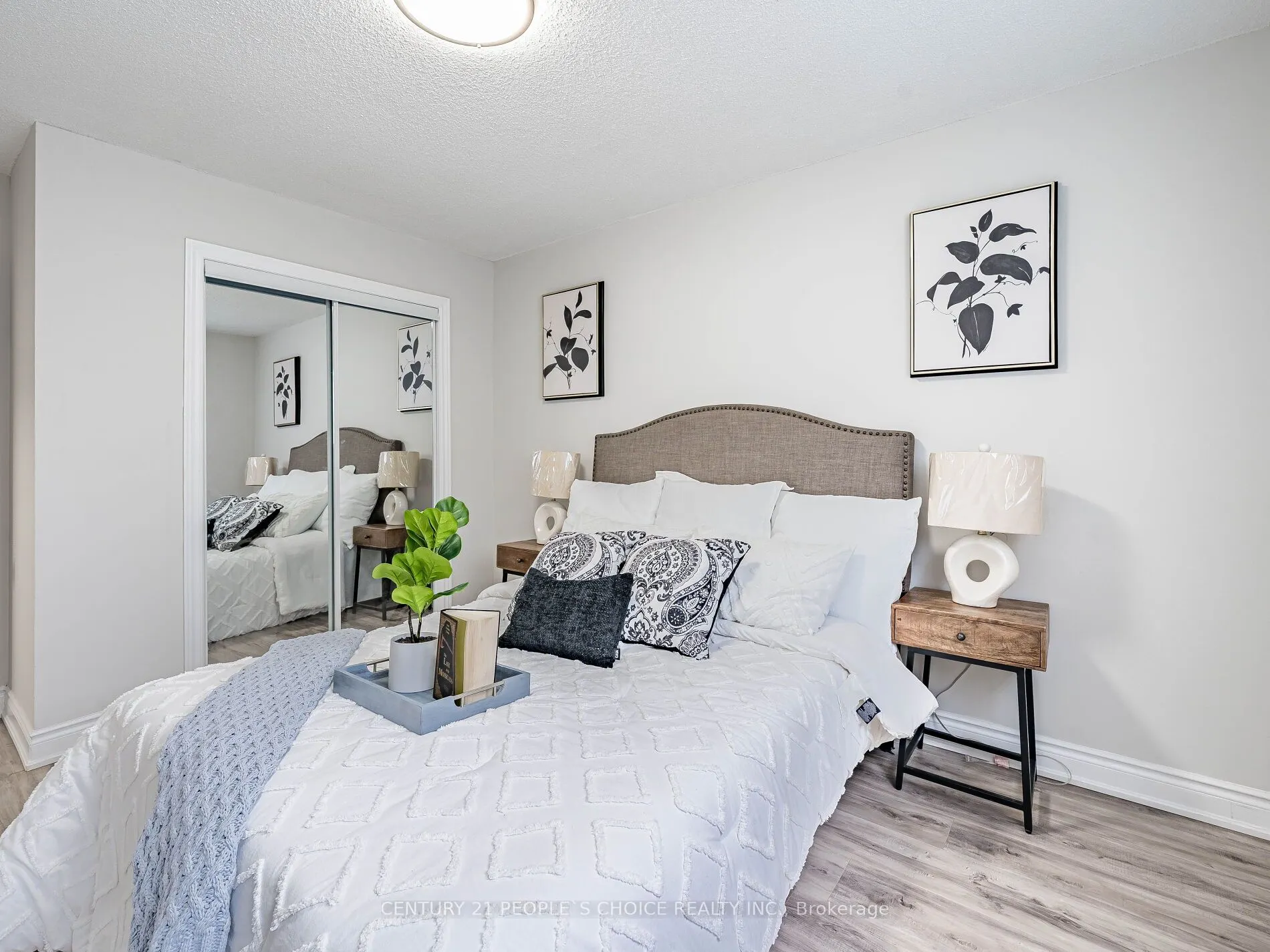 506 Normandy Street, #25