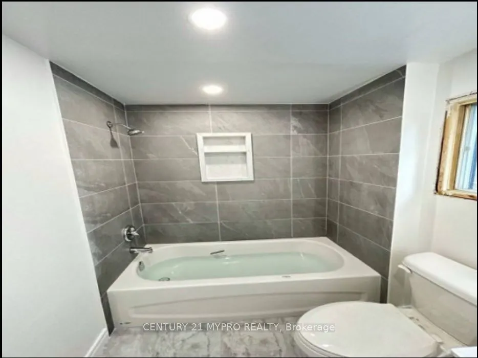 5 Heatherington Drive, #Main