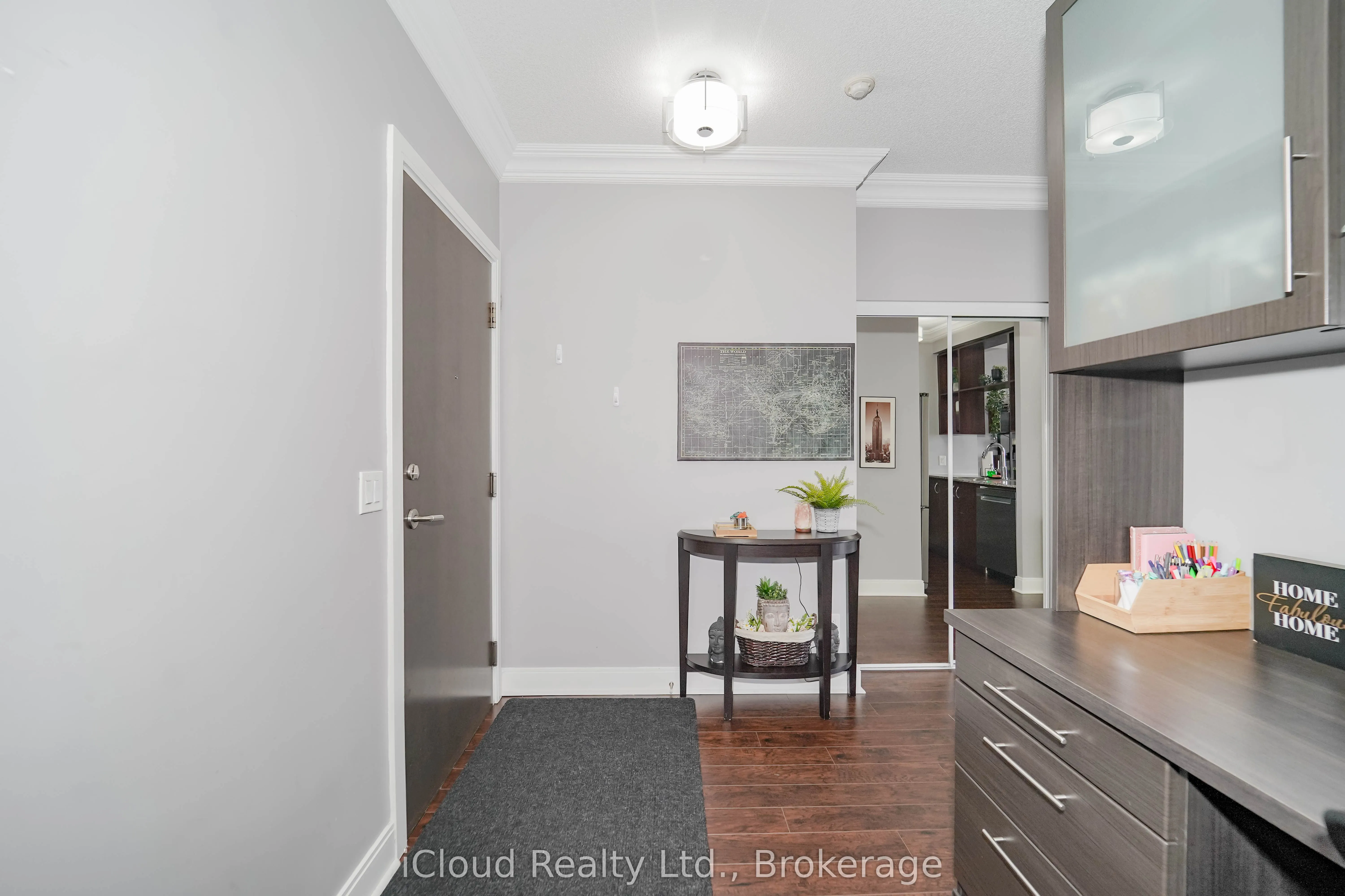 135 Village Green Square, #PH21
