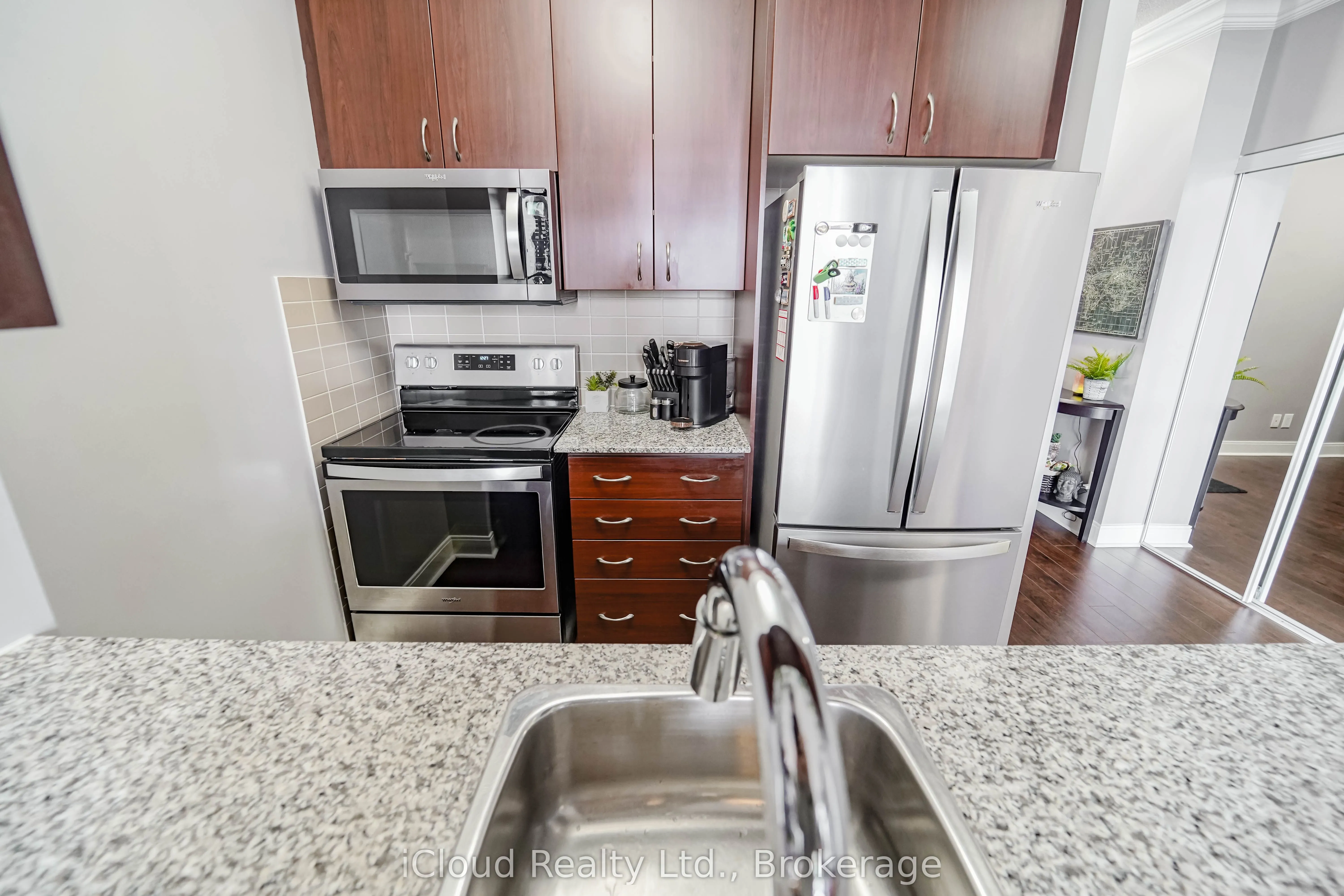 135 Village Green Square, #PH21