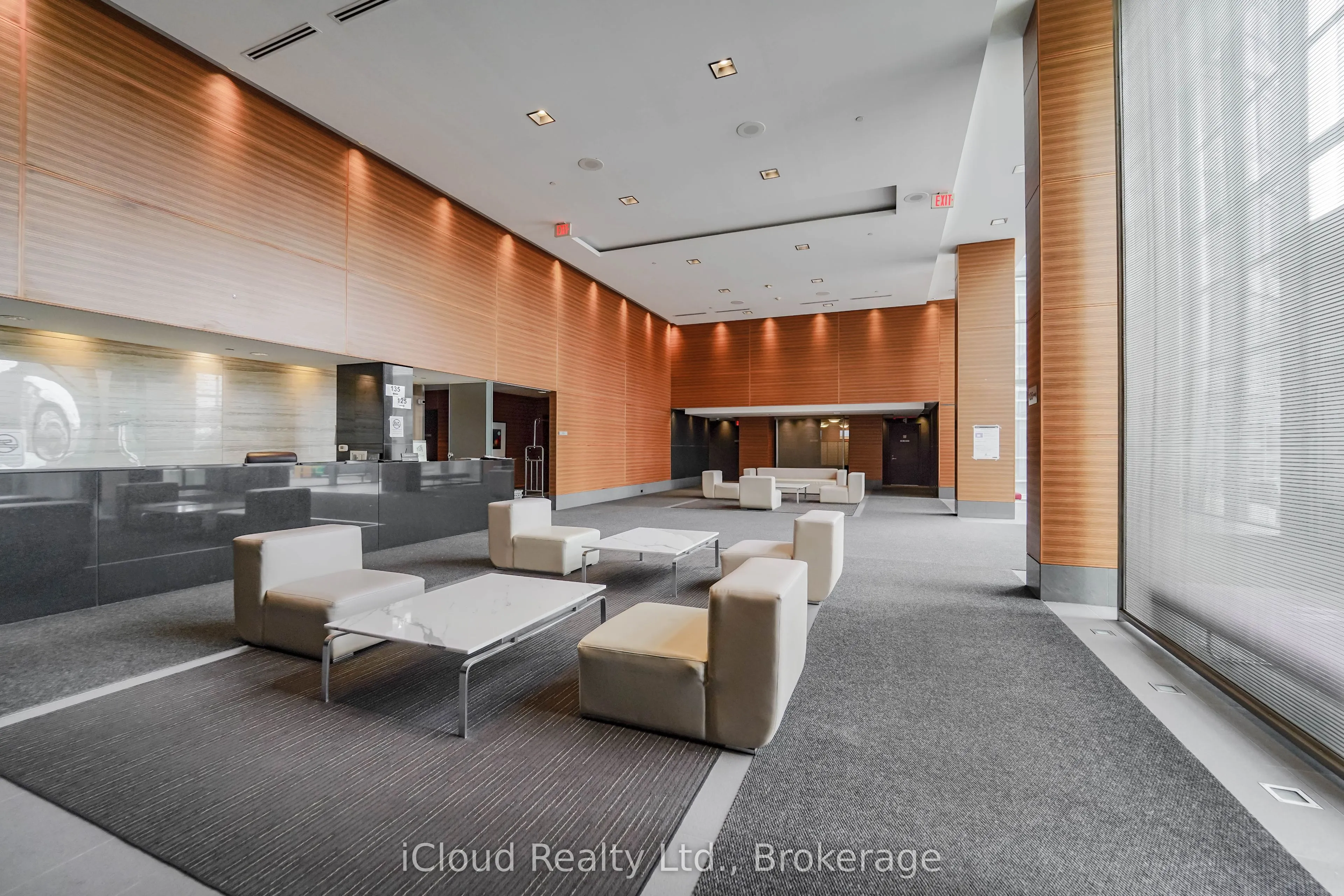 135 Village Green Square, #PH21