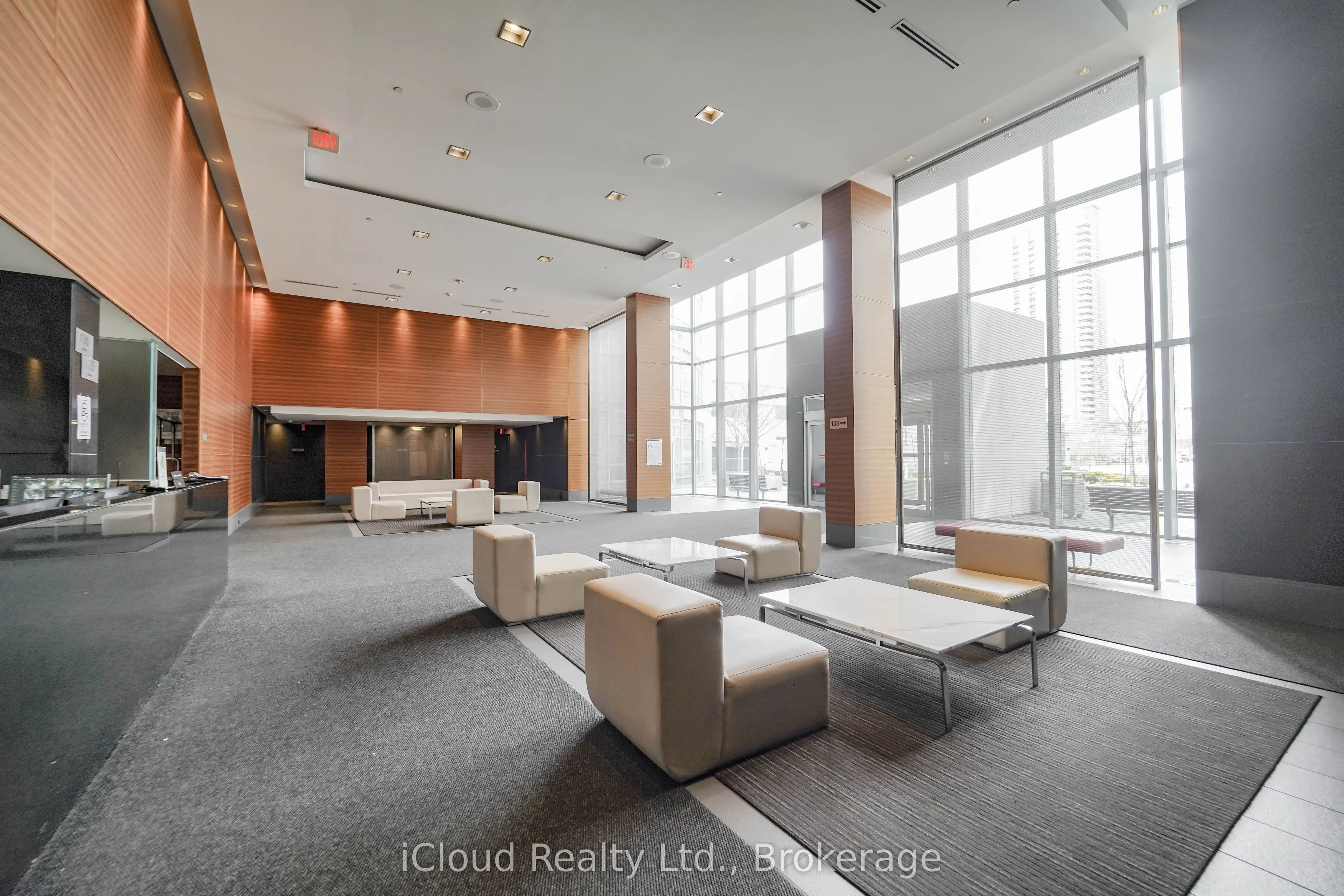 135 Village Green Square, #PH21