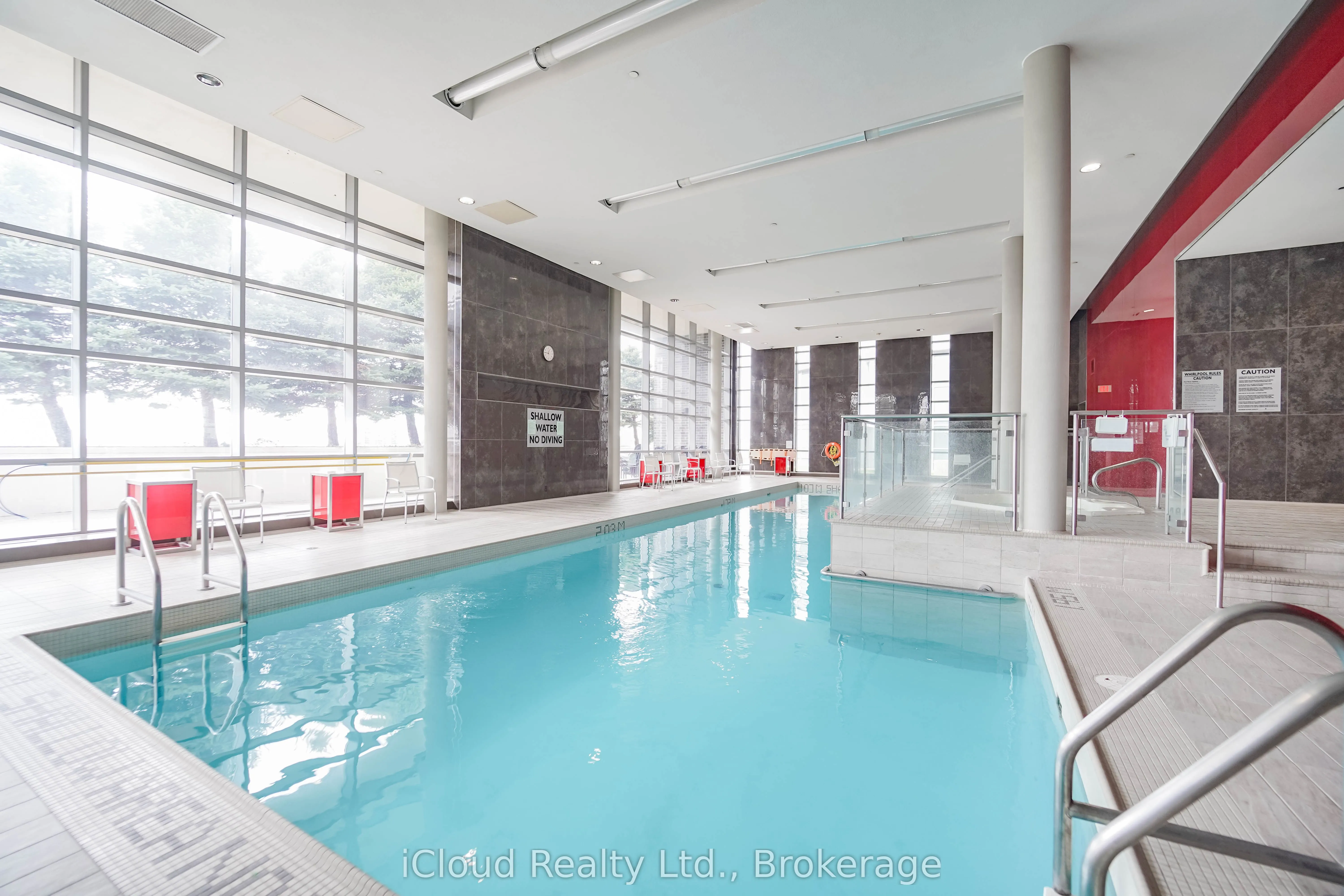 135 Village Green Square, #PH21